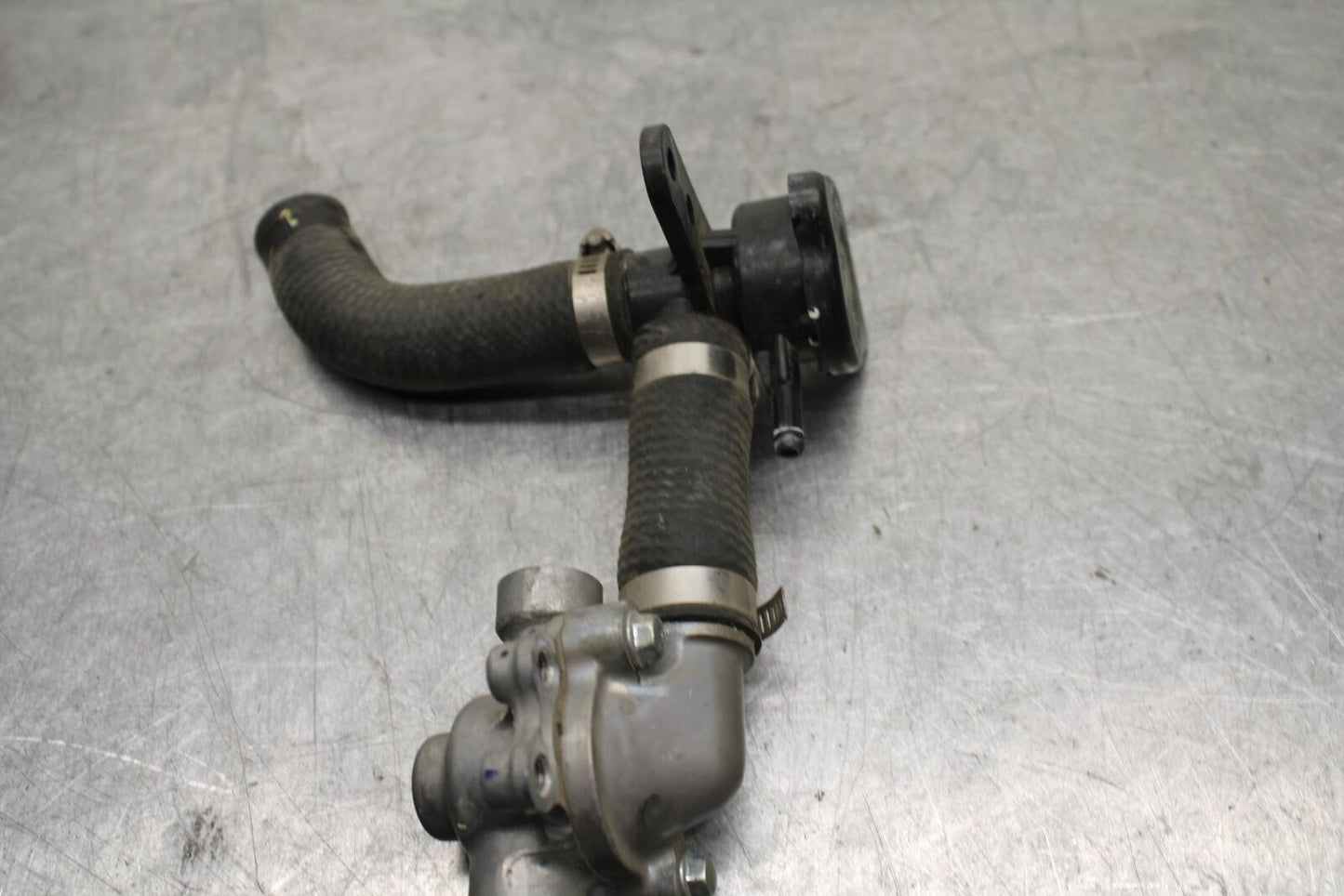 15-16 KAWASAKI EX300 THERMOSTAT ENGINE COOLANT WITH HOUSING BB635