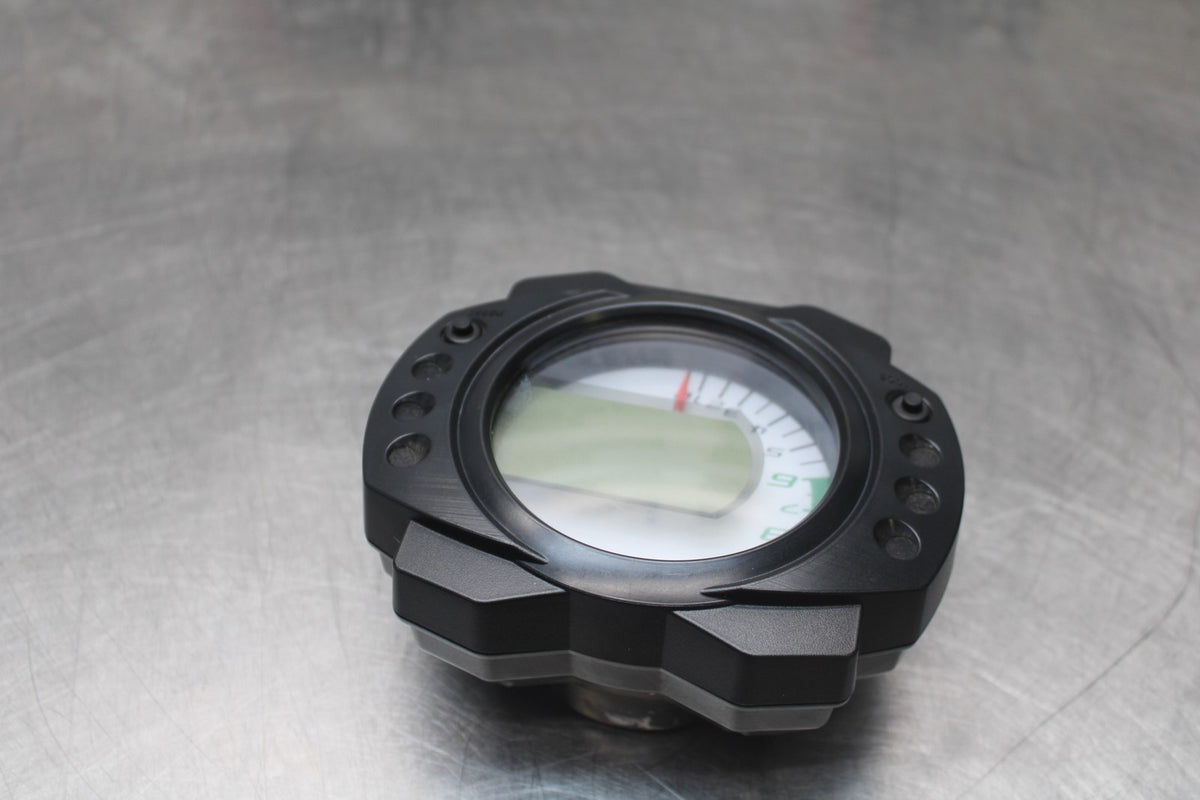 08 KAWASAKI NINJA ZX10R SPEEDO TACH GAUGES DISPLAY CLUSTER SPEEDOMETER BB902
