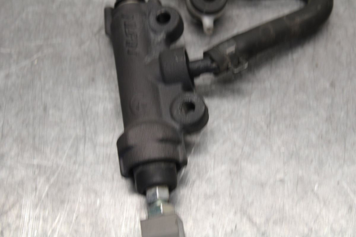 17-21 HONDA CBR1000RR SP REAR BACK BRAKE MASTER CYLINDER W RESERVOIR BB681