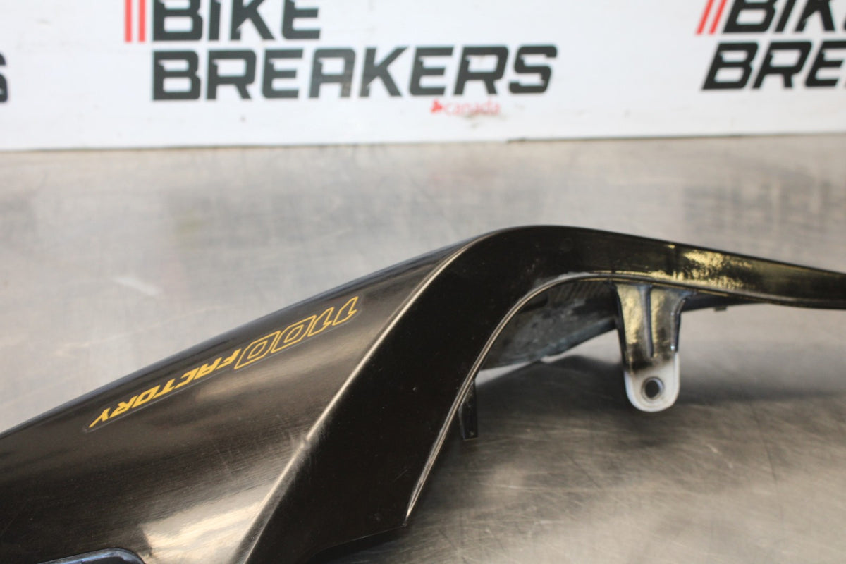 24 APRILIA TUONO V4 1100 FACTORY ABS LEFT REAR TAIL FAIRING COWL SHROUD BB887