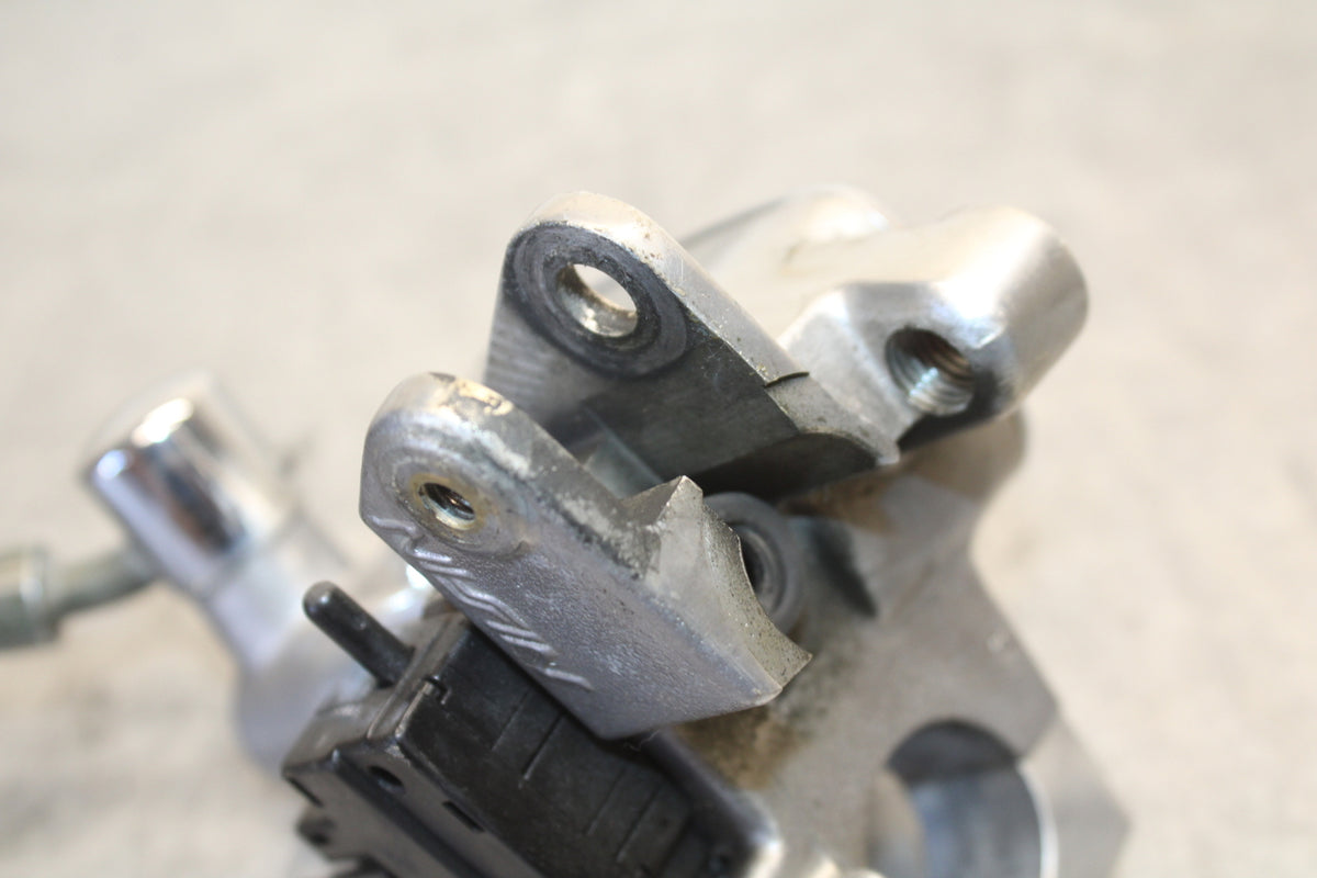 05-06 YAMAHA ROYAL STAR FRONT BRAKE MASTER CYLINDER BB697