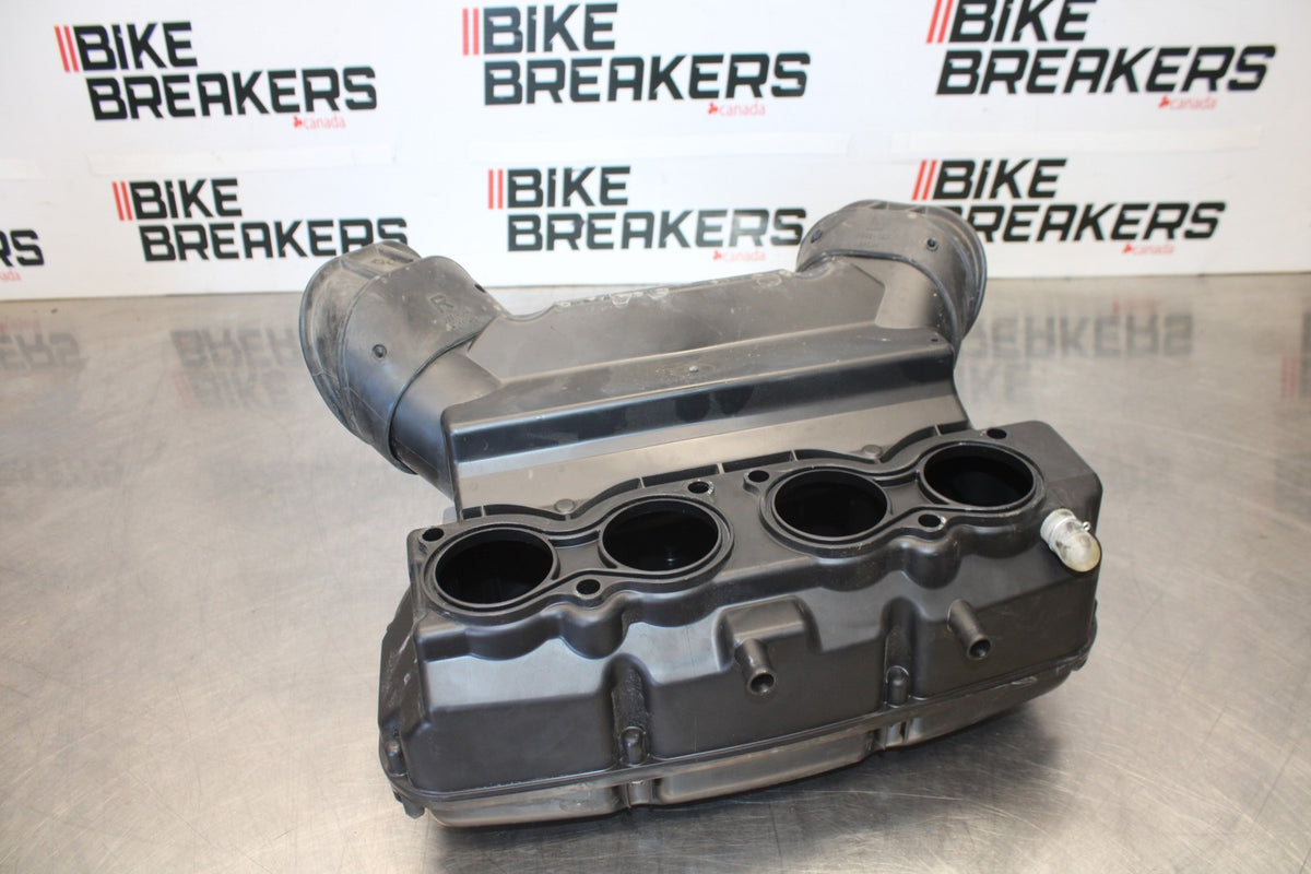 18 SUZUKI GSXR750 AIRBOX AIR INTAKE FILTER BOX BB891