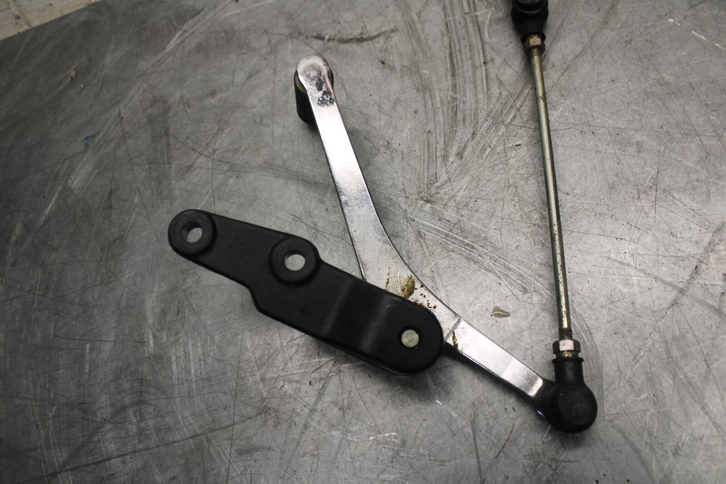 2016 Suzuki Bandit 1250S GSF1250SA ABS SHIFTER LINKAGE SHIFT LINK PEDAL BB509