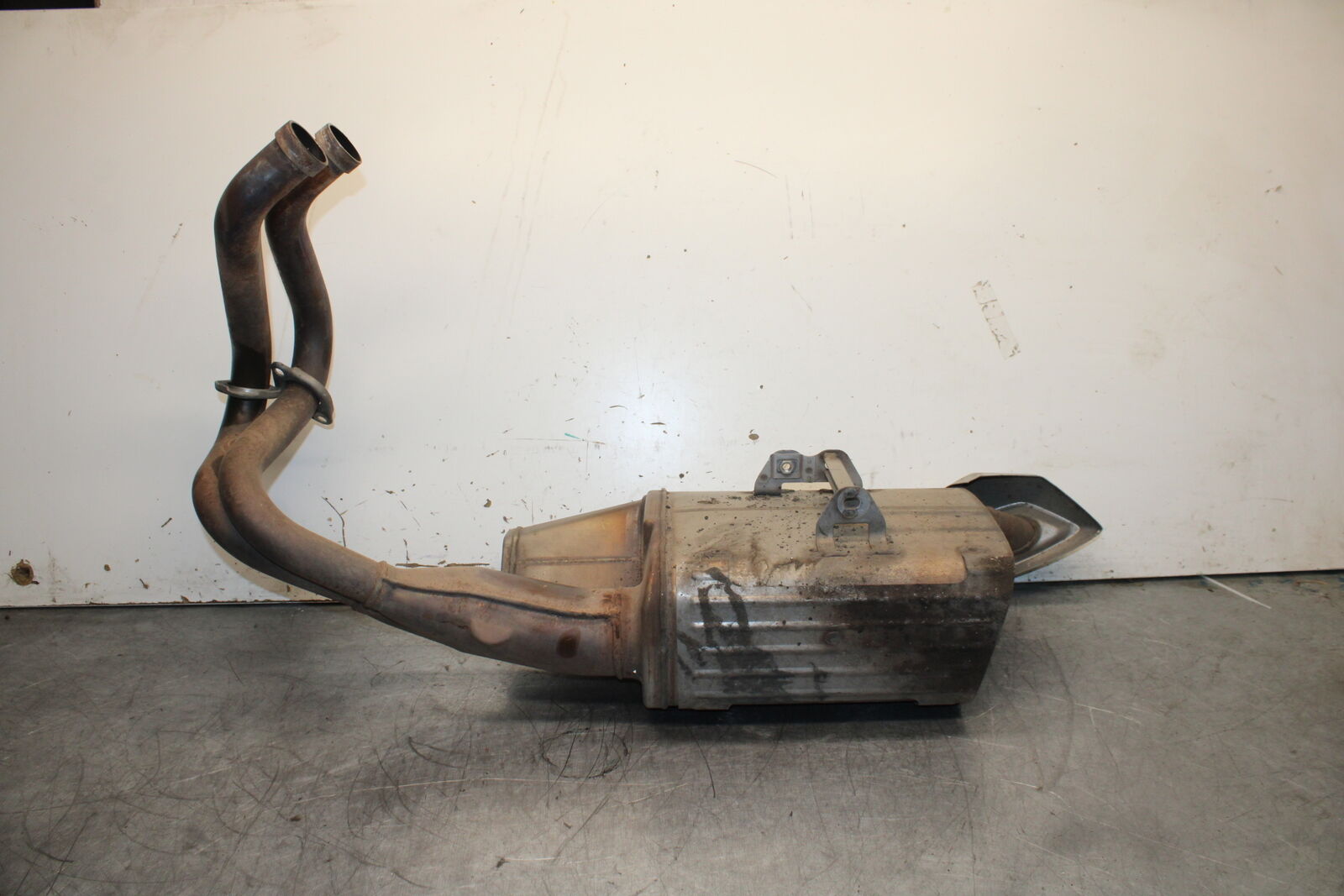 12-17 KAWASAKI ER-6N Z650 FULL EXHAUST SYSTEM HEADERS PIPE MUFFLER BB709