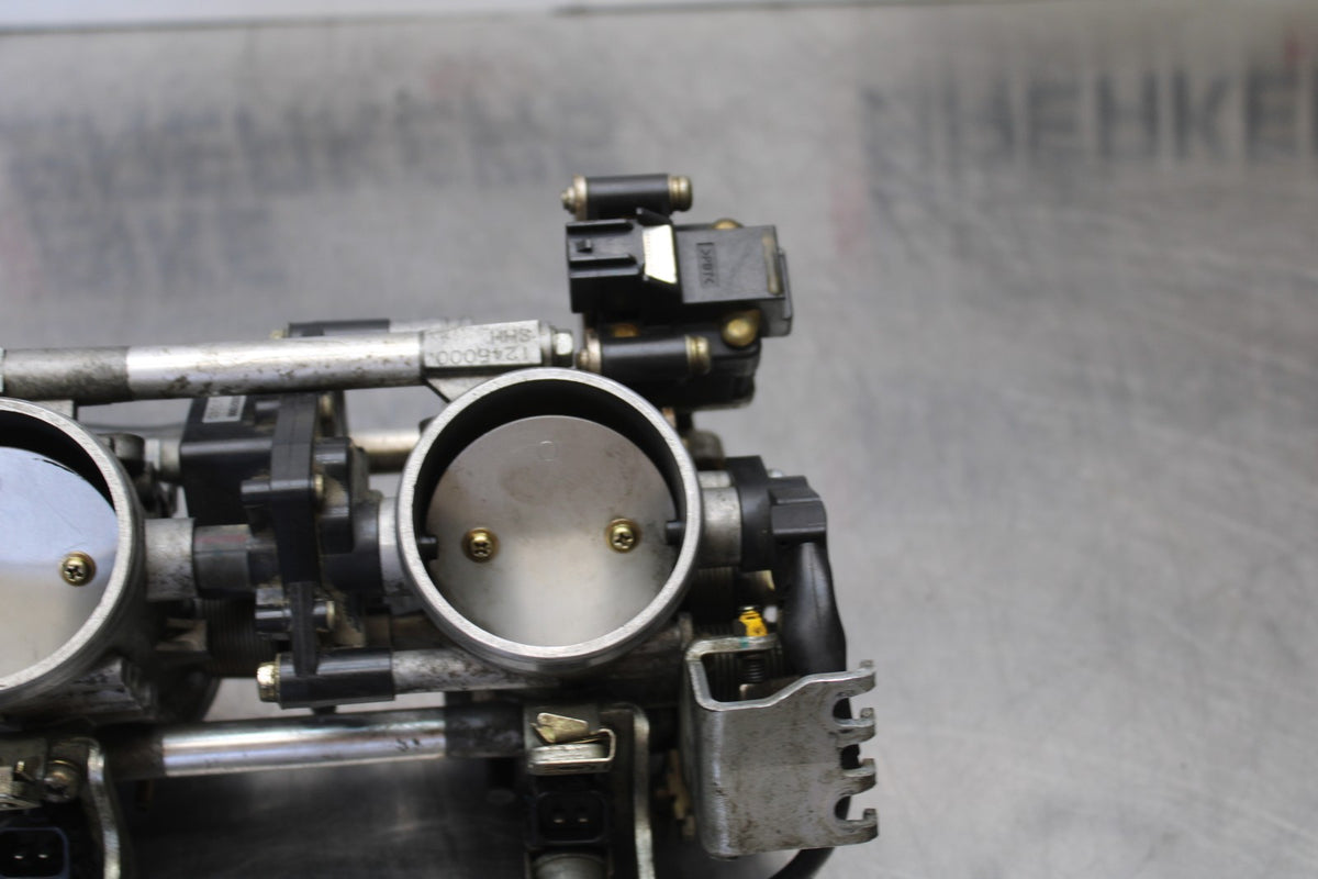 05 TRIUMPH ROCKET III THROTTLE BODY BODIES BB186