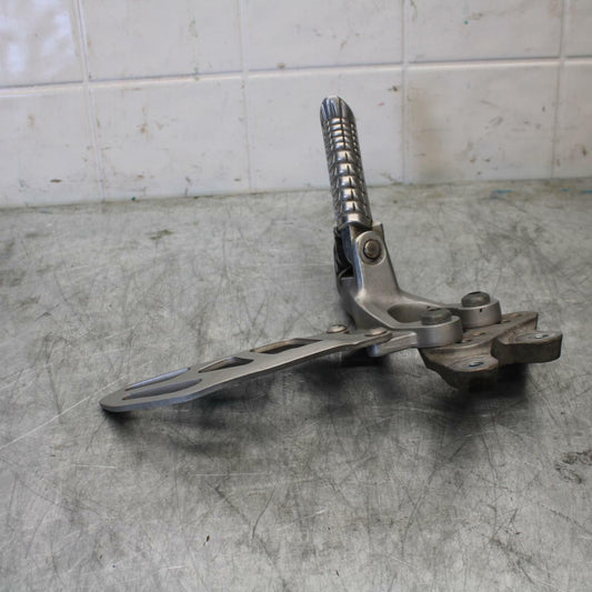 15-21 SUZUKI GSXR600 LEFT REARSET REAR SET DRIVER FOOT PEG REST STOP BB418 B