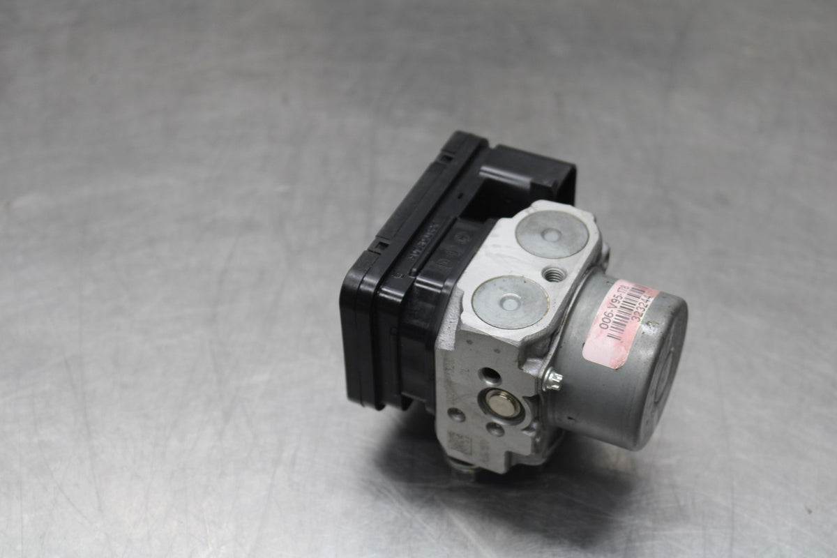 23 KAWASAKI Z900RS ABS PUMP UNIT MODULE BB935