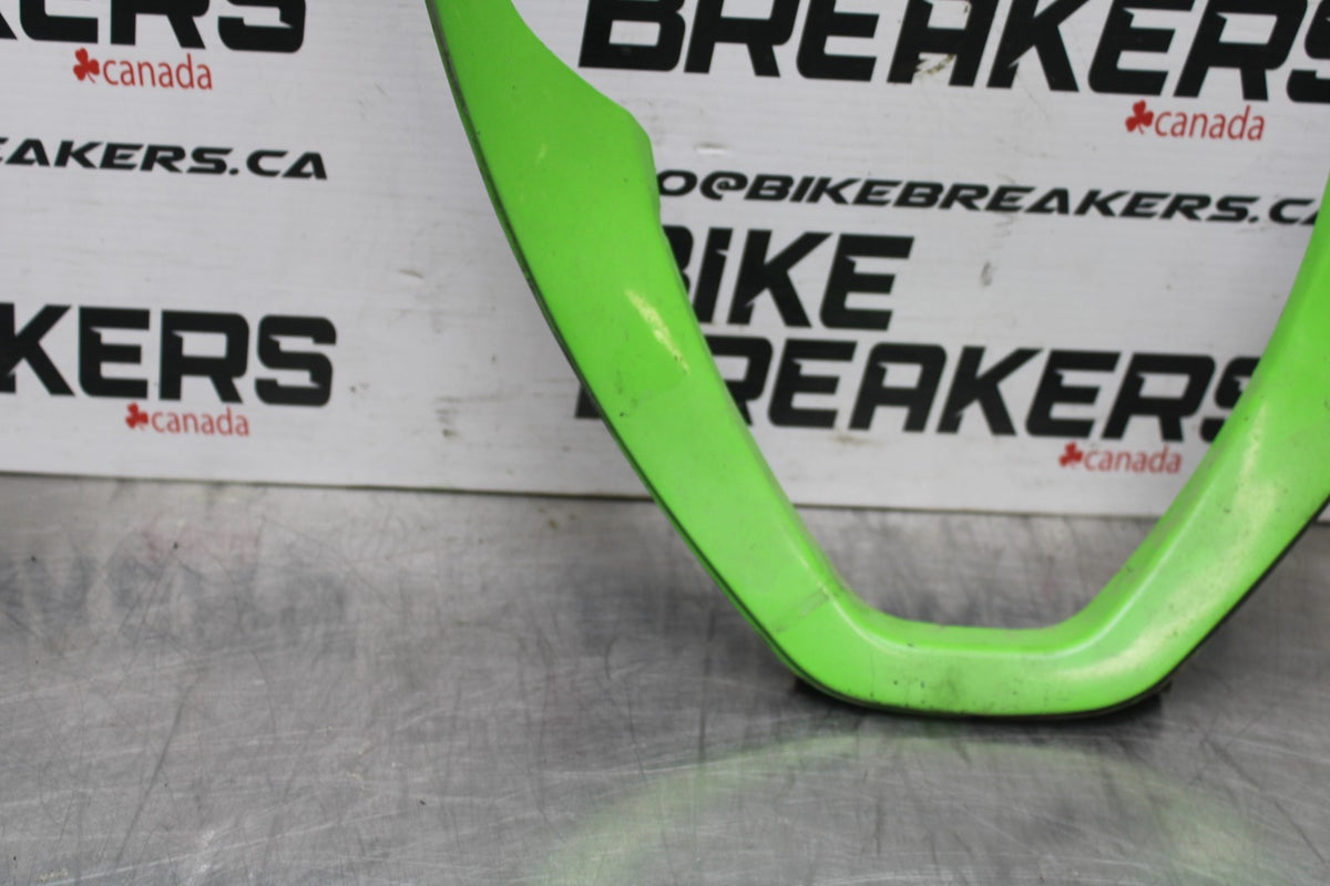 98 KAWASAKI NINJA ZX6 FRONT LOWER INNER EXHAUST V FAIRING COWL GUARD BB870