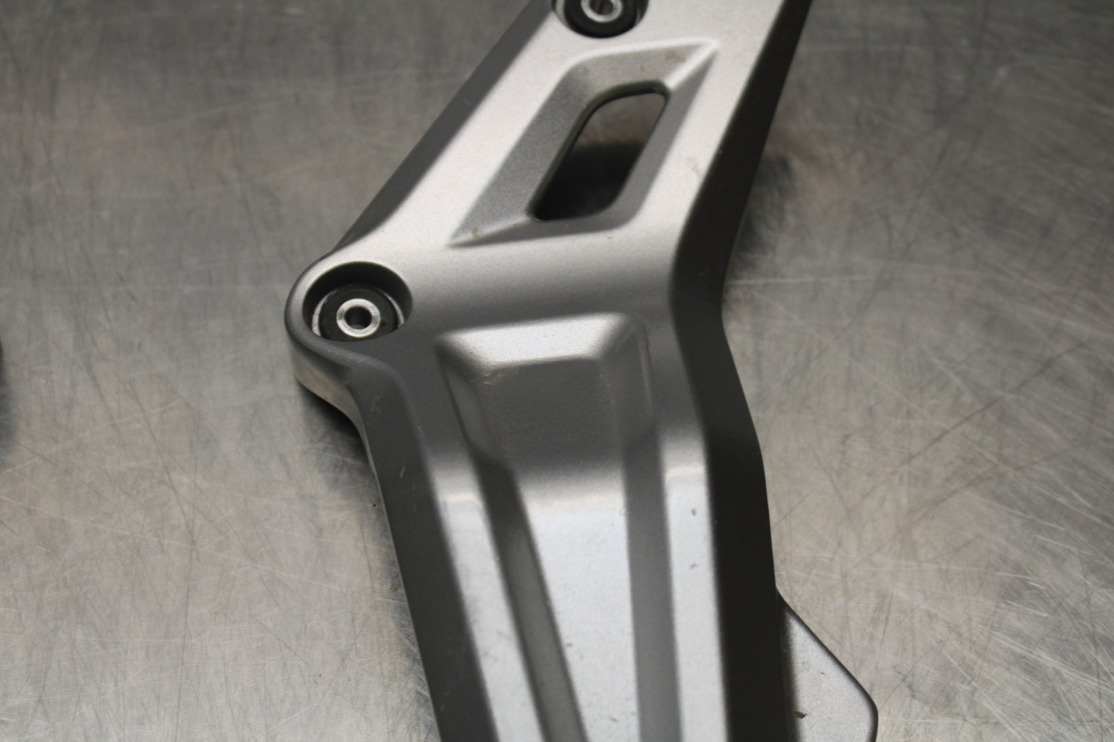 14-17 YAMAHA FZ07 RIGHT LEFT FRAME MID SIDE COVERS COWLS PANELS TRIM BB162