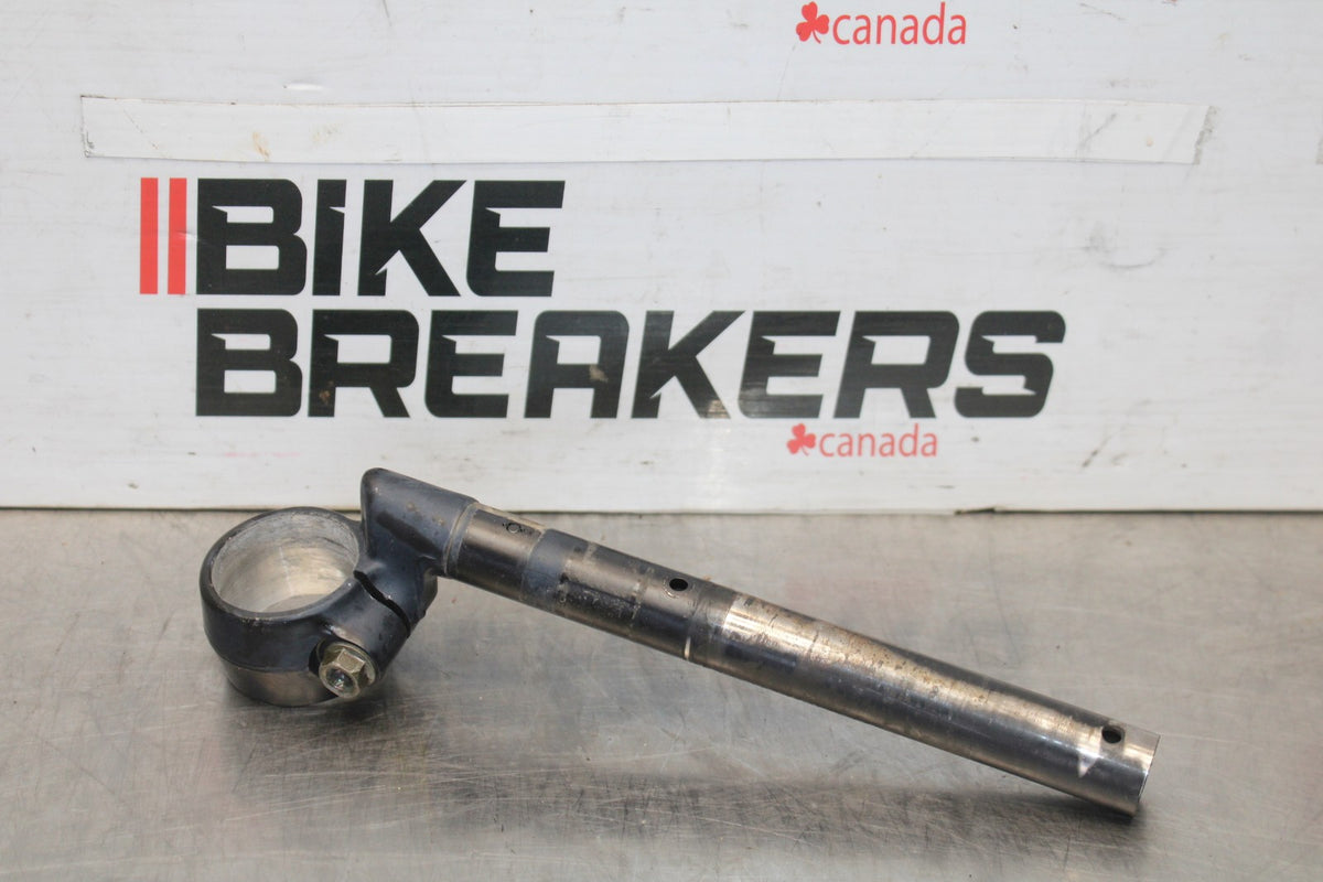 98-05 HONDA SUPER HAWK 1000 VTR1000F RIGHT CLIP ON HANDLEBAR BB924
