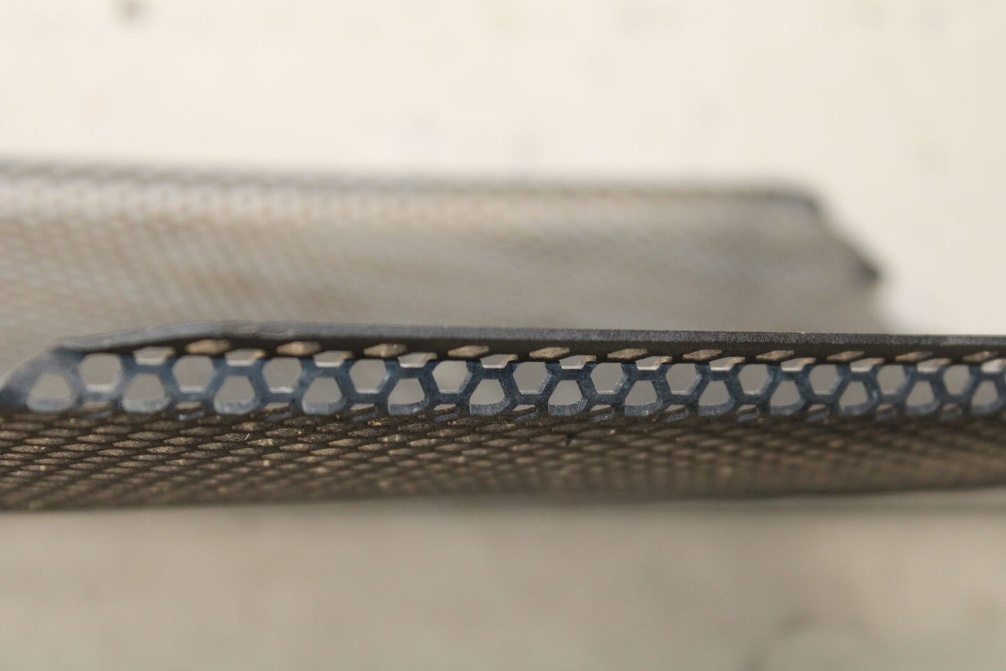 16 KAWASAKI NINJA ZX10R COOLANT RADIATOR GUARD GRILLE BB650