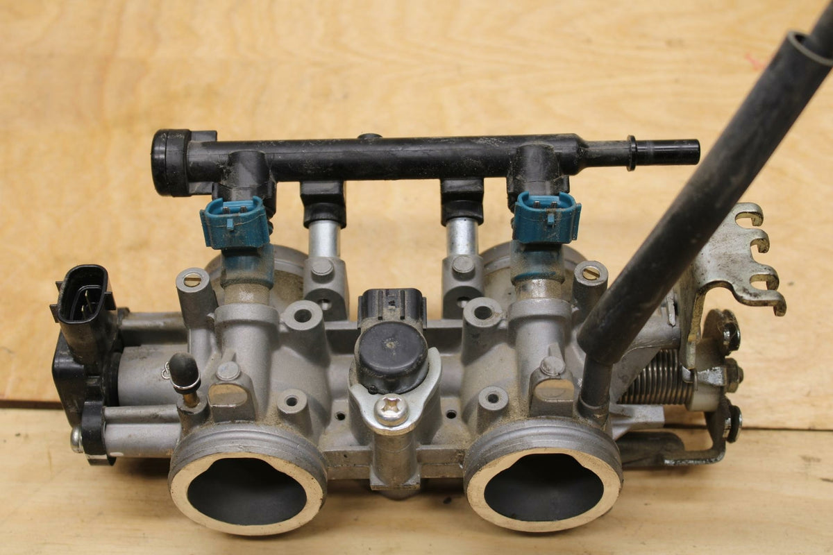 18-21 YAMAHA XSR700 MAIN FUEL INJECTORS / THROTTLE BODIES BB323