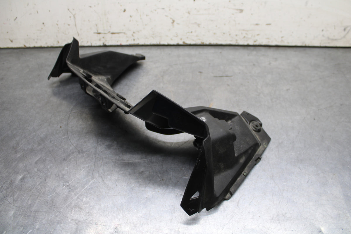 24 KAWASAKI NINJA 500 ABS FRONT UPPER INNER GAUGE COWL FAIRING/ W USB BB744