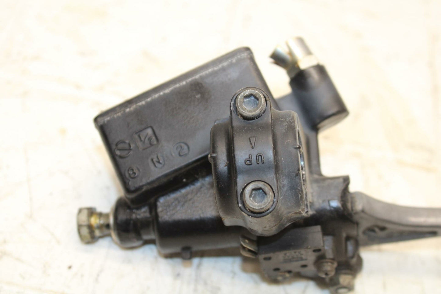 84-87 HONDA GOLDWING 1200 FRONT BRAKE MASTER CYLINDER BB406