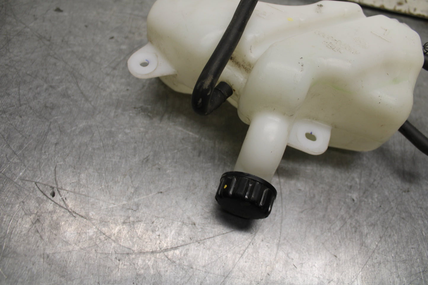 24 KAWASAKI NINJA 500 ABS COOLANT WATER TANK RESERVOIR BOTTLE BB744