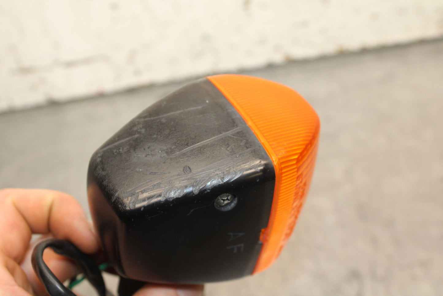 84 HONDA INTERCEPTOR 750 VF750F RIGHT FRONT TURN SIGNAL LIGHT INDICATOR BB108