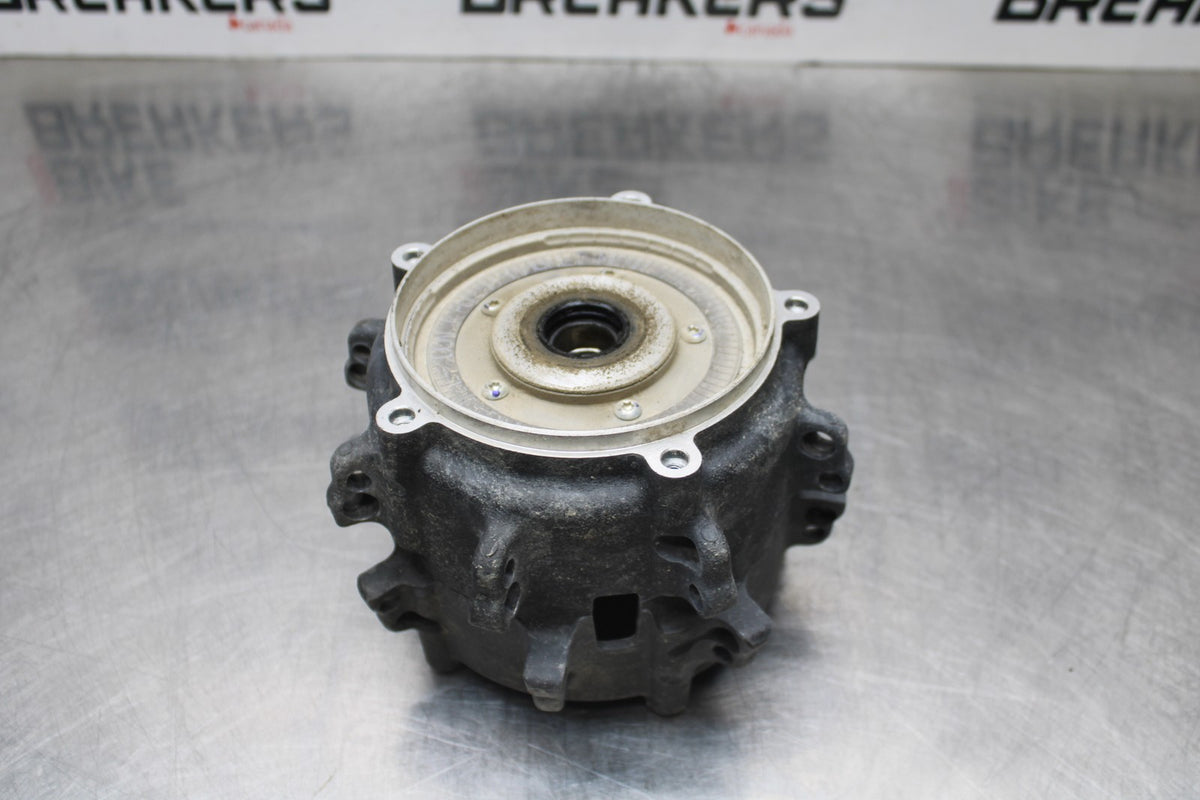 18 YAMAHA SUPER TENERE FRONT WHEEL HUB BB832