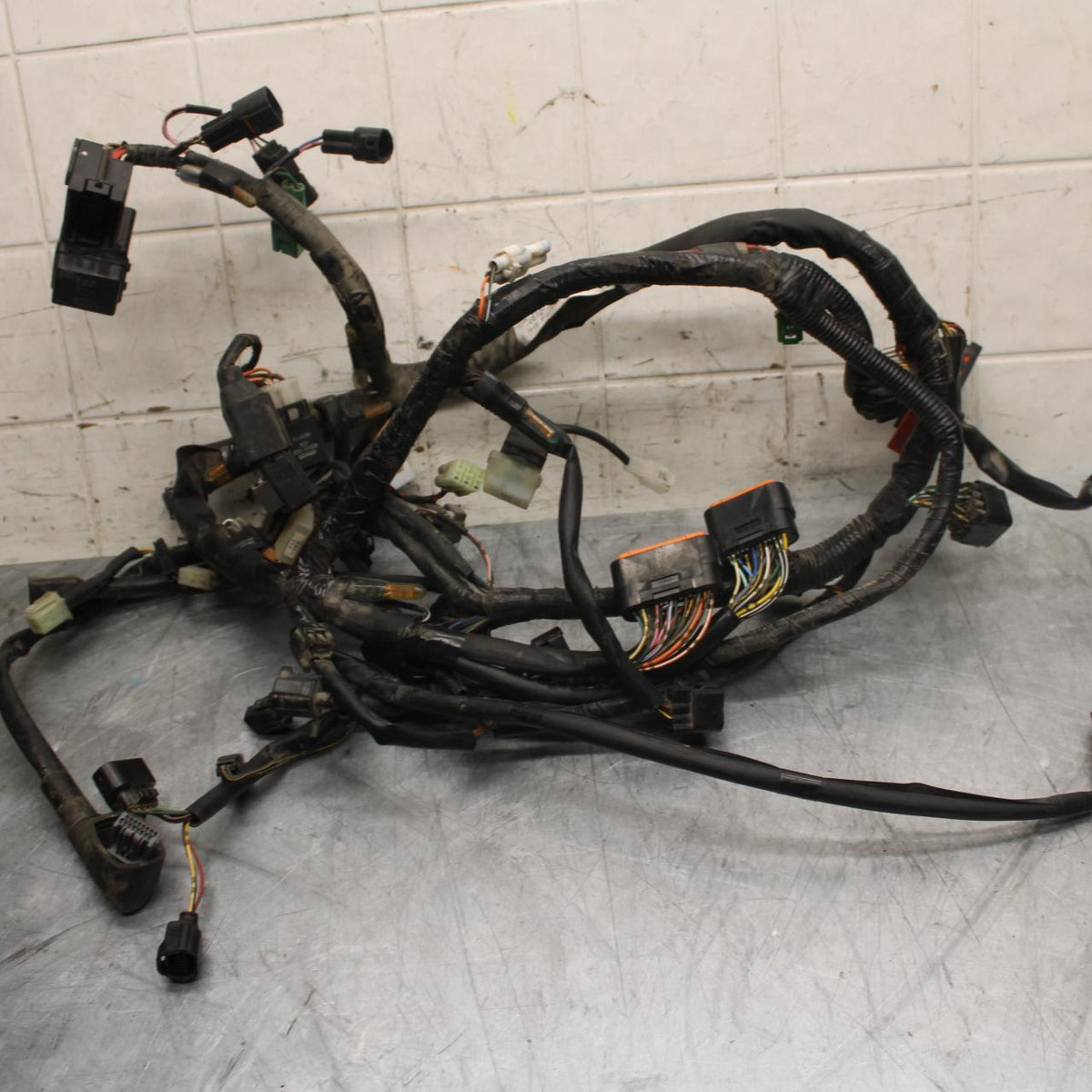 2016 Suzuki Bandit  GSF1250SA ABS MAIN ENGINE WIRING HARNESS MOTOR WIRE BB509