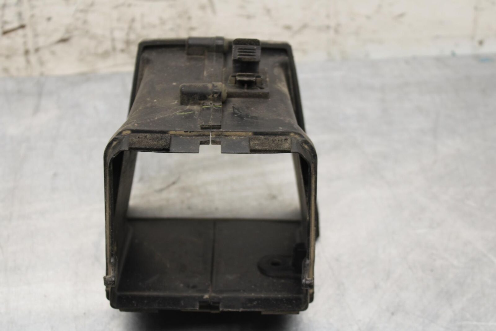 2006 Yamaha YZF R6 AIR  DUCT BB560