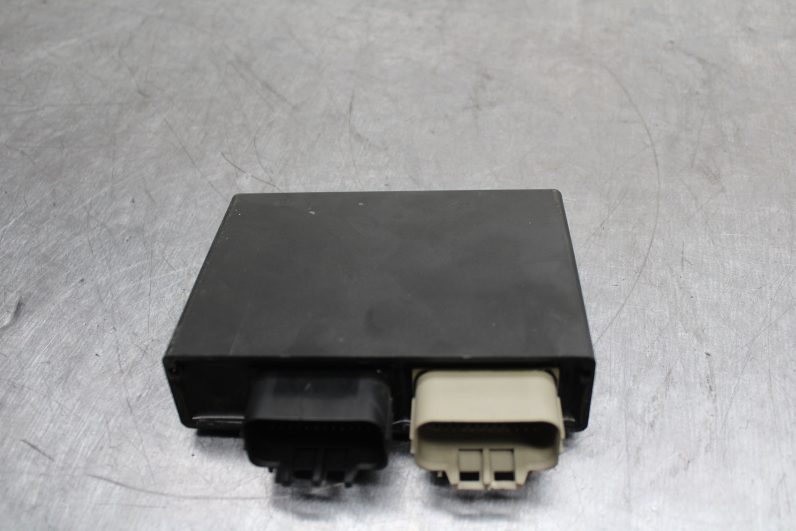 08-10 SUZUKI GSXR 600 ECU COMPUTER CONTROLLER UNIT BLACK BOX ECM CDI  BB753