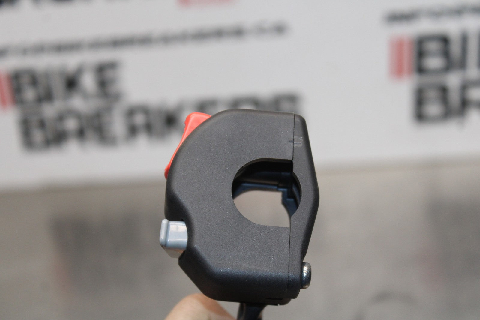 23-24 KAWASAKI NINJA ZX14R NEW!! RIGHT CLIP KILL OFF START SWITCH BB764