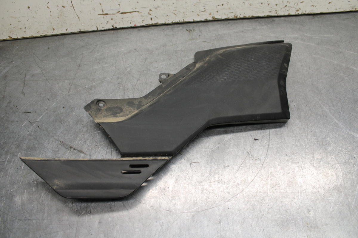 14 HONDA CTX1300A RIGHT SIDE COVER PANEL COWL FAIRING BB732