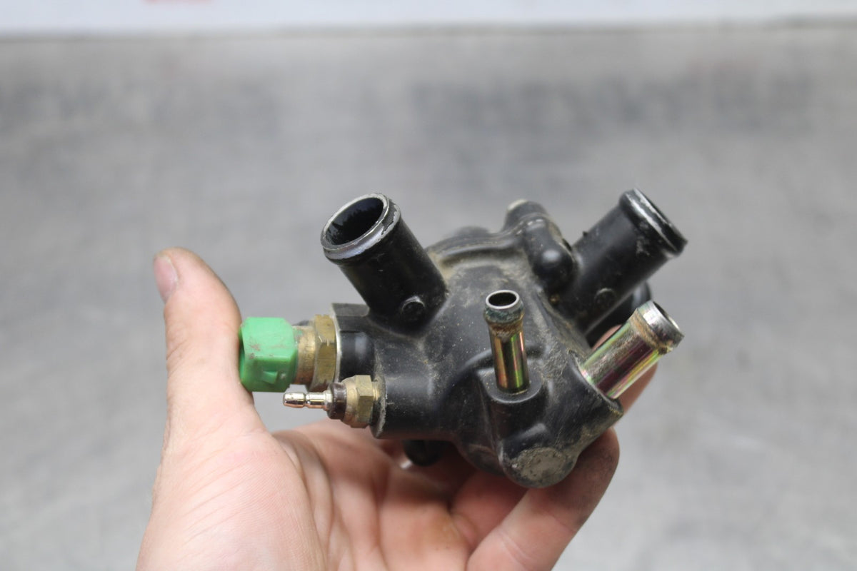 98-05 HONDA SUPER HAWK 1000 VTR1000F THERMOSTAT W HOUSING ASSEMBLY BB924