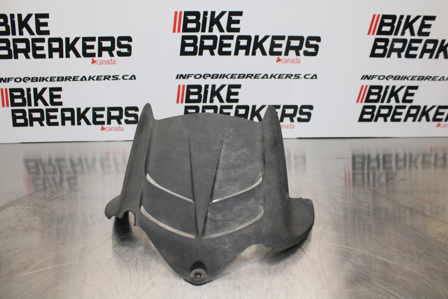 13-18 KAWASAKI NINJA ZX6R REAR BACK WHEEL TIRE HUGGER FENDER BB143