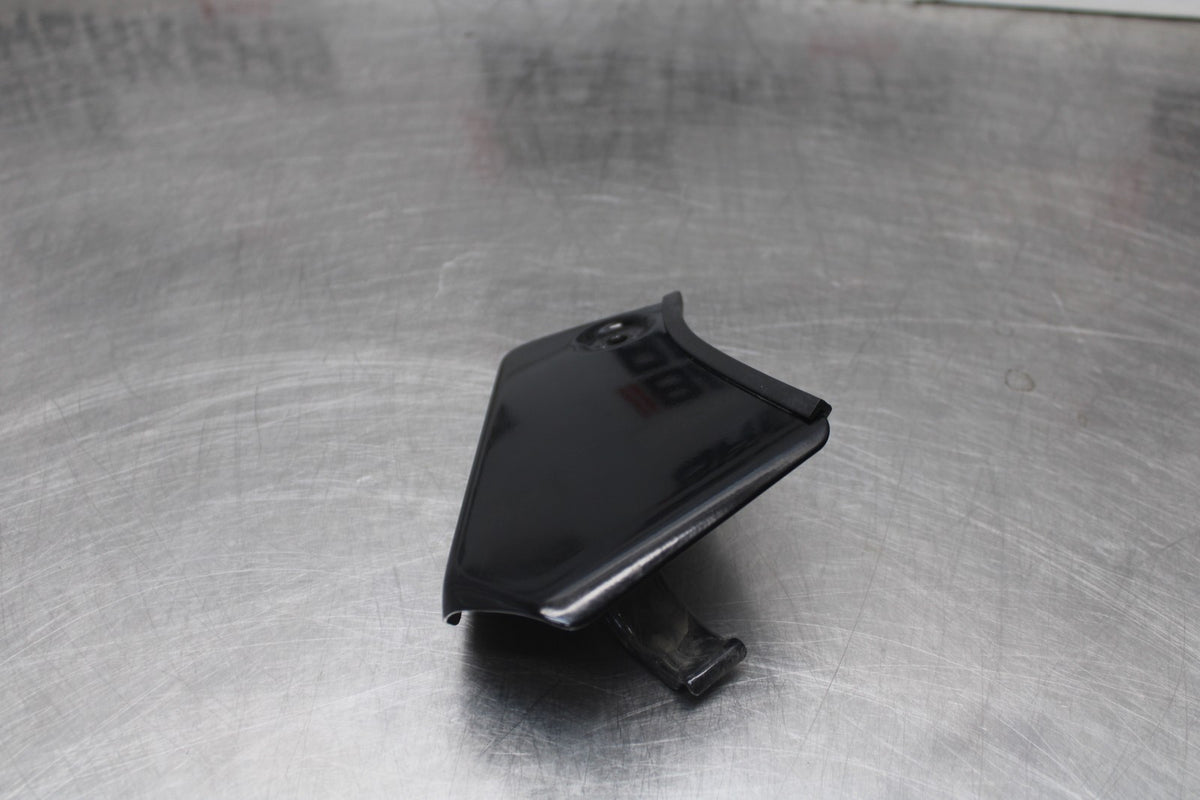 05-09 SUZUKI BOULEVARD C90 FRAME COVER COWL SET PAIR BB918