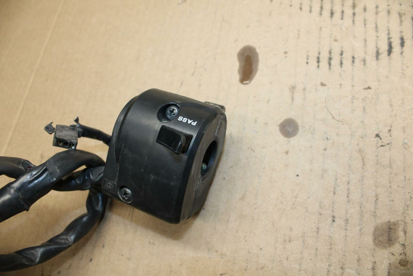 15 KAWASAKI NINJA 300 EX300 ABS LEFT CLIP ON HANDLE HORN SIGNALS SWITCH BB395