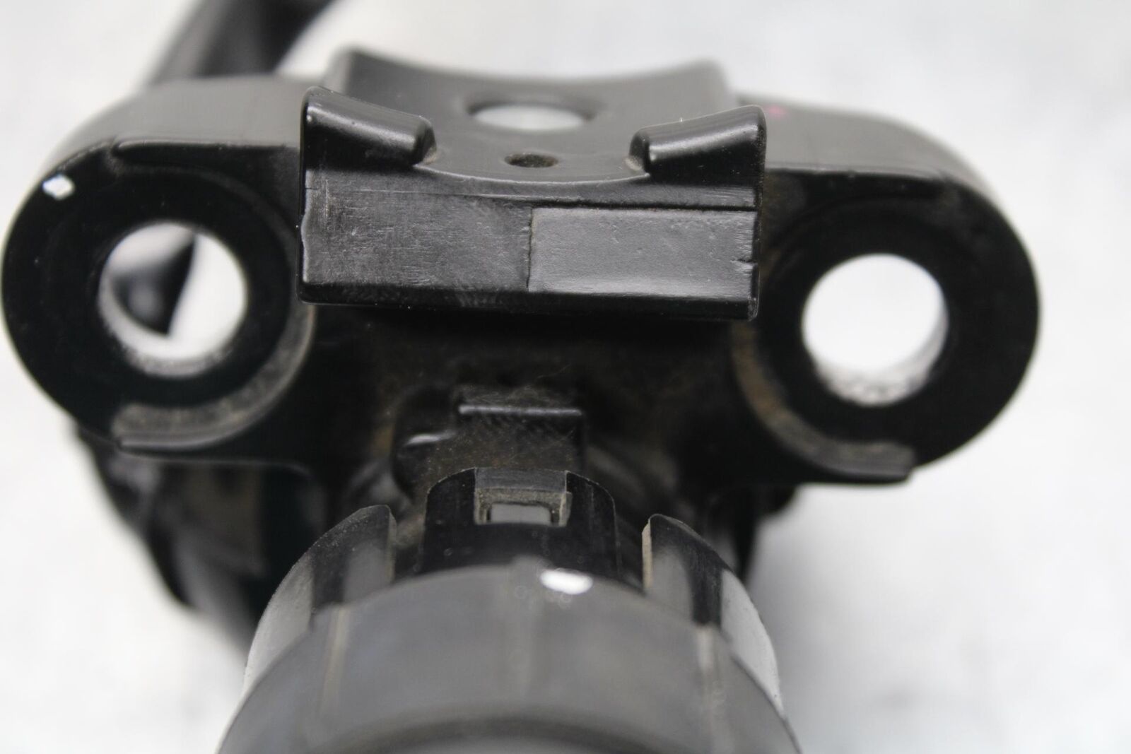 19-22 KAWASAKI Z400 IGNITION LOCK KEY SET W/ GAS CAP AND SEAT LOCK BB586