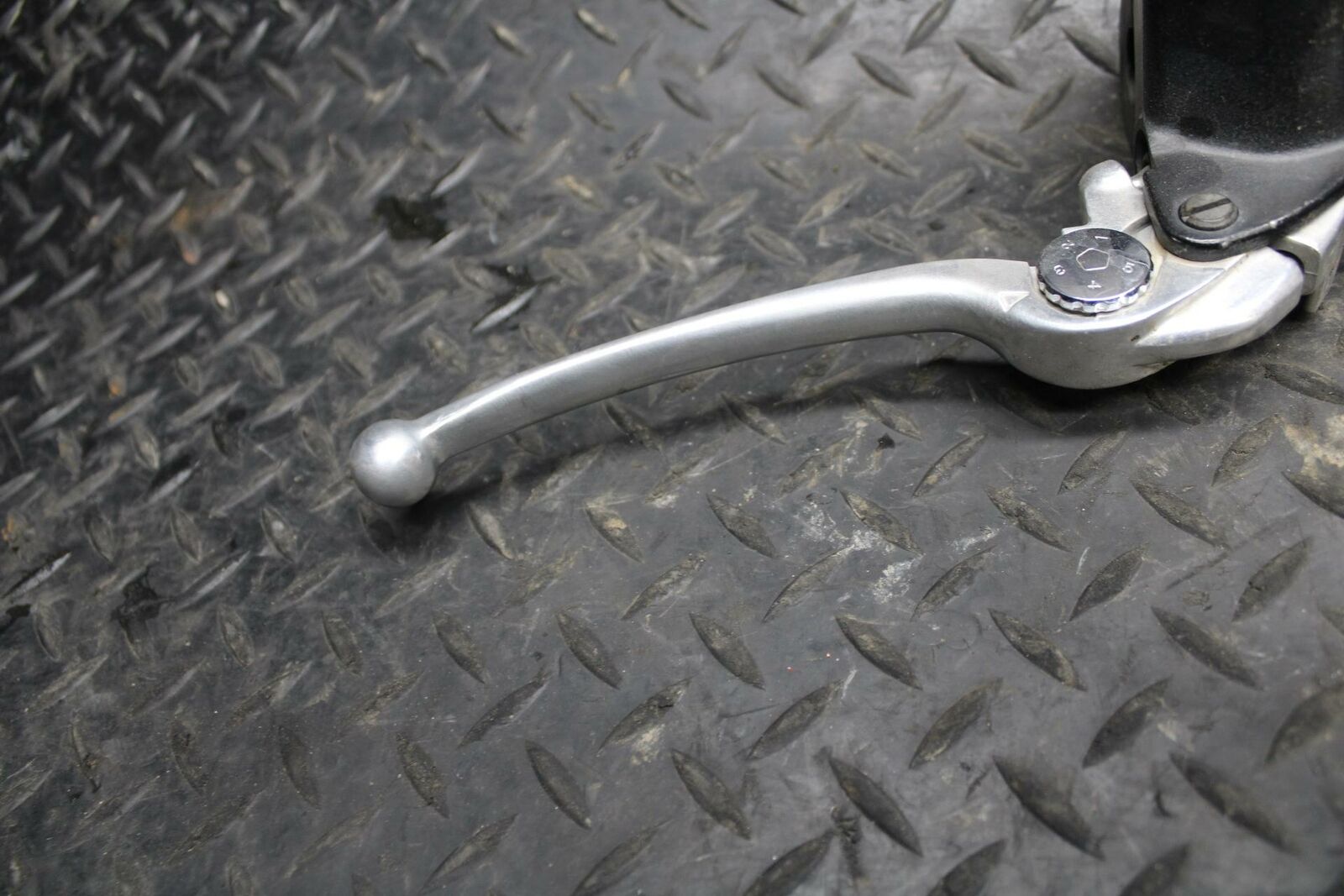 12-17 KAWASAKI NINJA 650 FRONT BRAKE MASTER CYLINDER w/ LEVER BB211