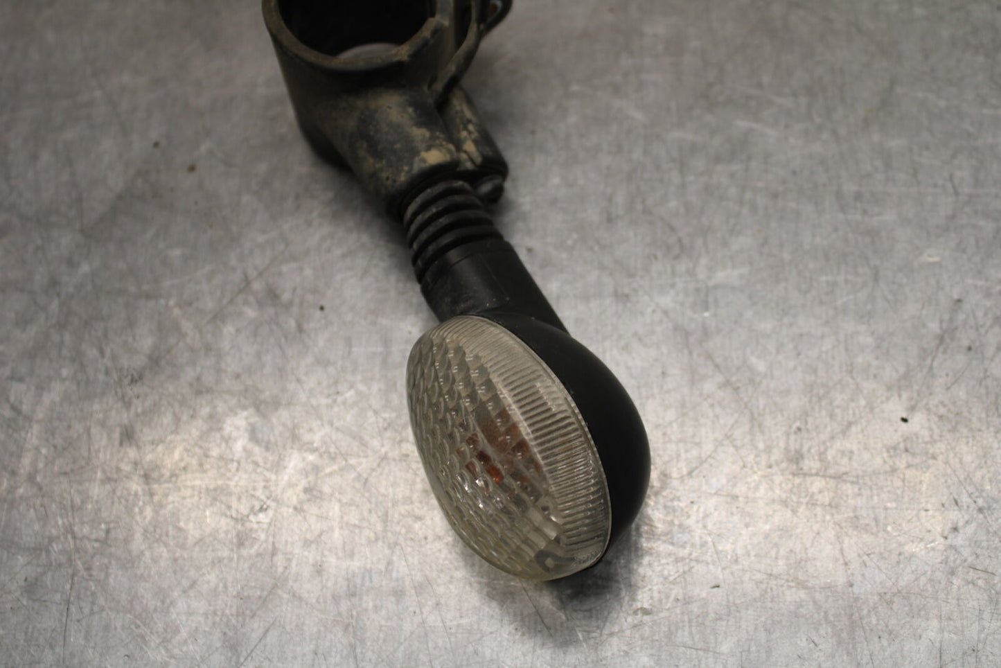 16-17 KAWASAKI VULCAN S 650 EN650 ABS RIGHT FRONT TURN SIGNAL LIGHT  BB731