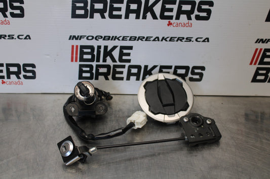 18-23 KAWASAKI NINJA 400 EX400 ABS IGNITION LOCK KEY SET GAS CAP AND SEAT BB192