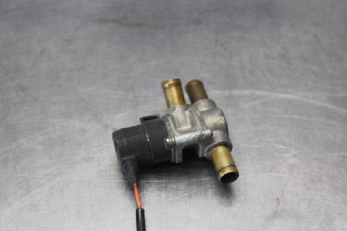 06-07 HONDA INTERCEPTOR 800 VFR800 AIR VALVE SOLENOID TOP ENGINE SENSOR BB917