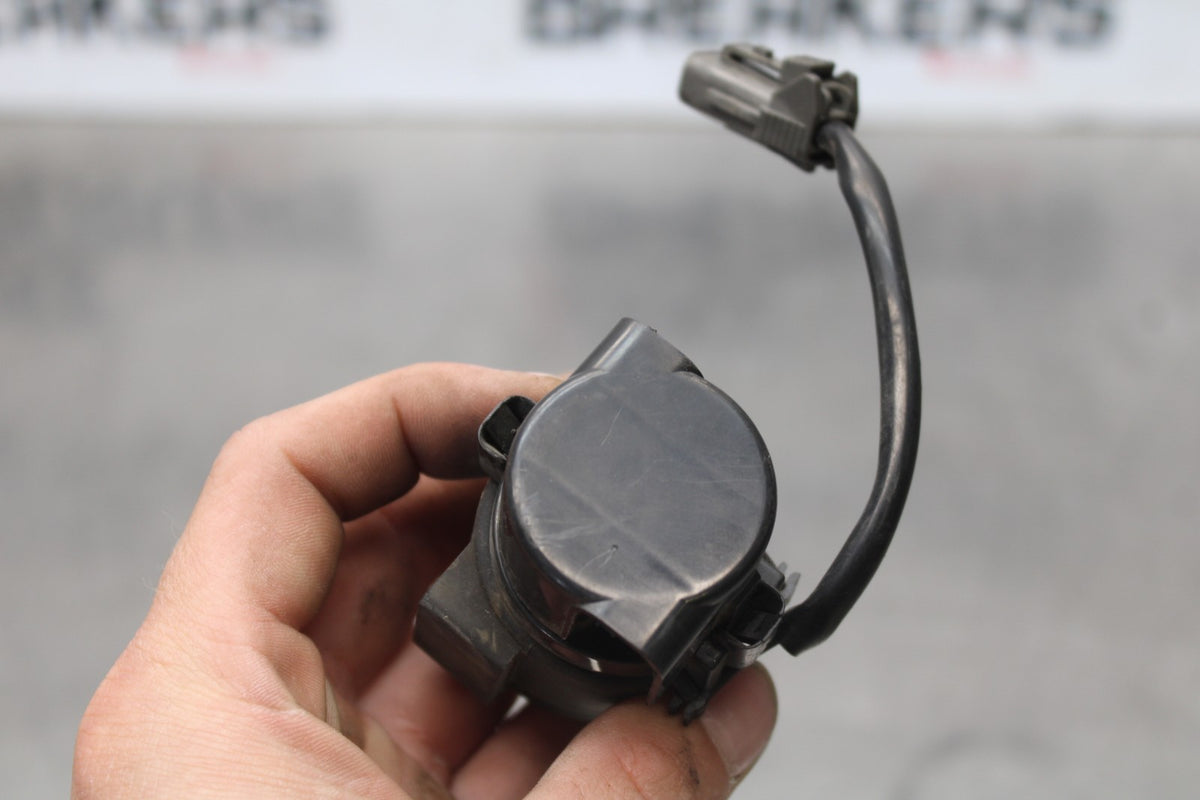 05 DUCATI SUPERSPORT 800 ENGINE STARTER RELAY STARTING MOTOR SWITCH BB913