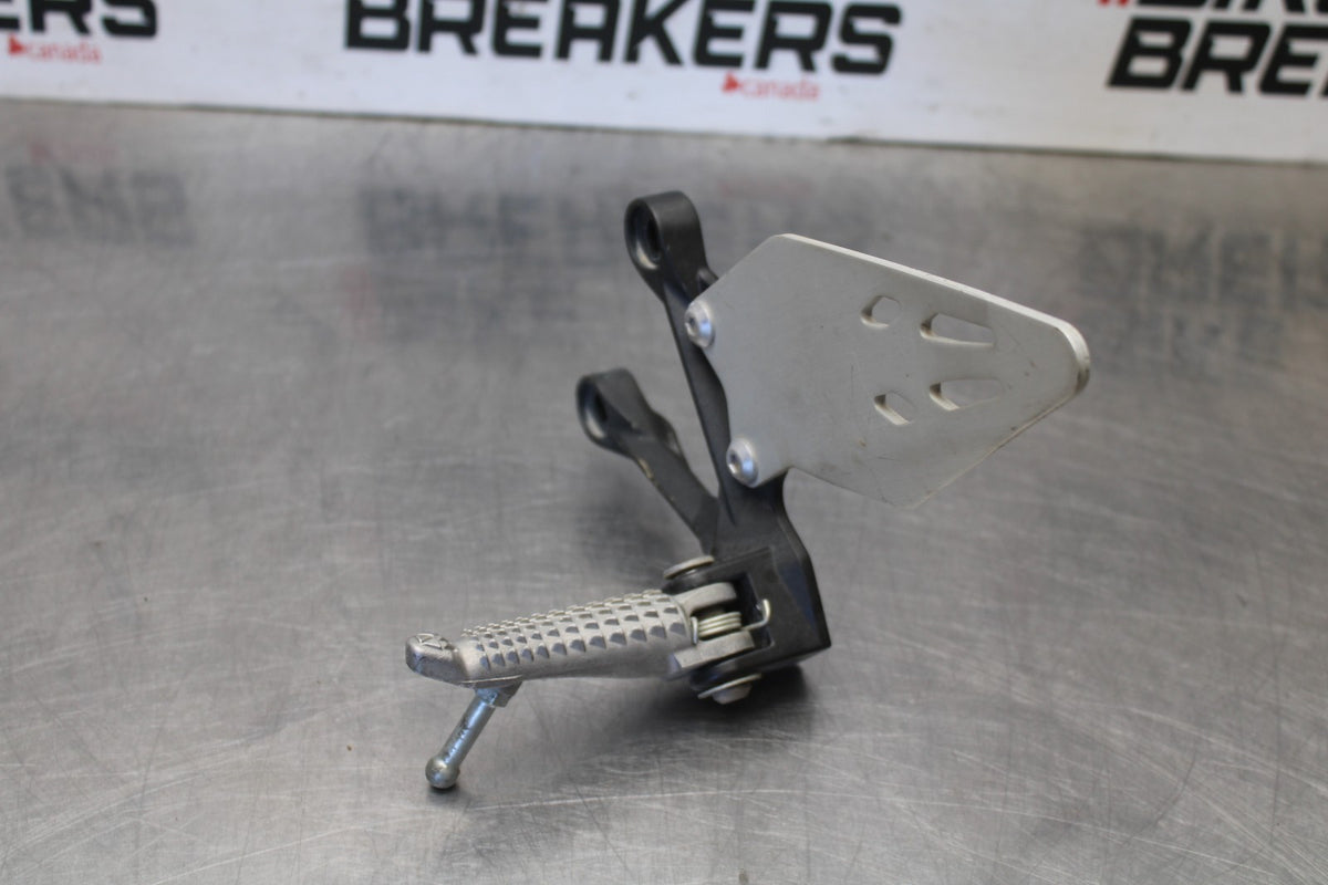 24 KAWASAKI NINJA ZX6R ZX636 ABS 40TH ANNIVERSARY LEFT REARSET REAR SET BB911