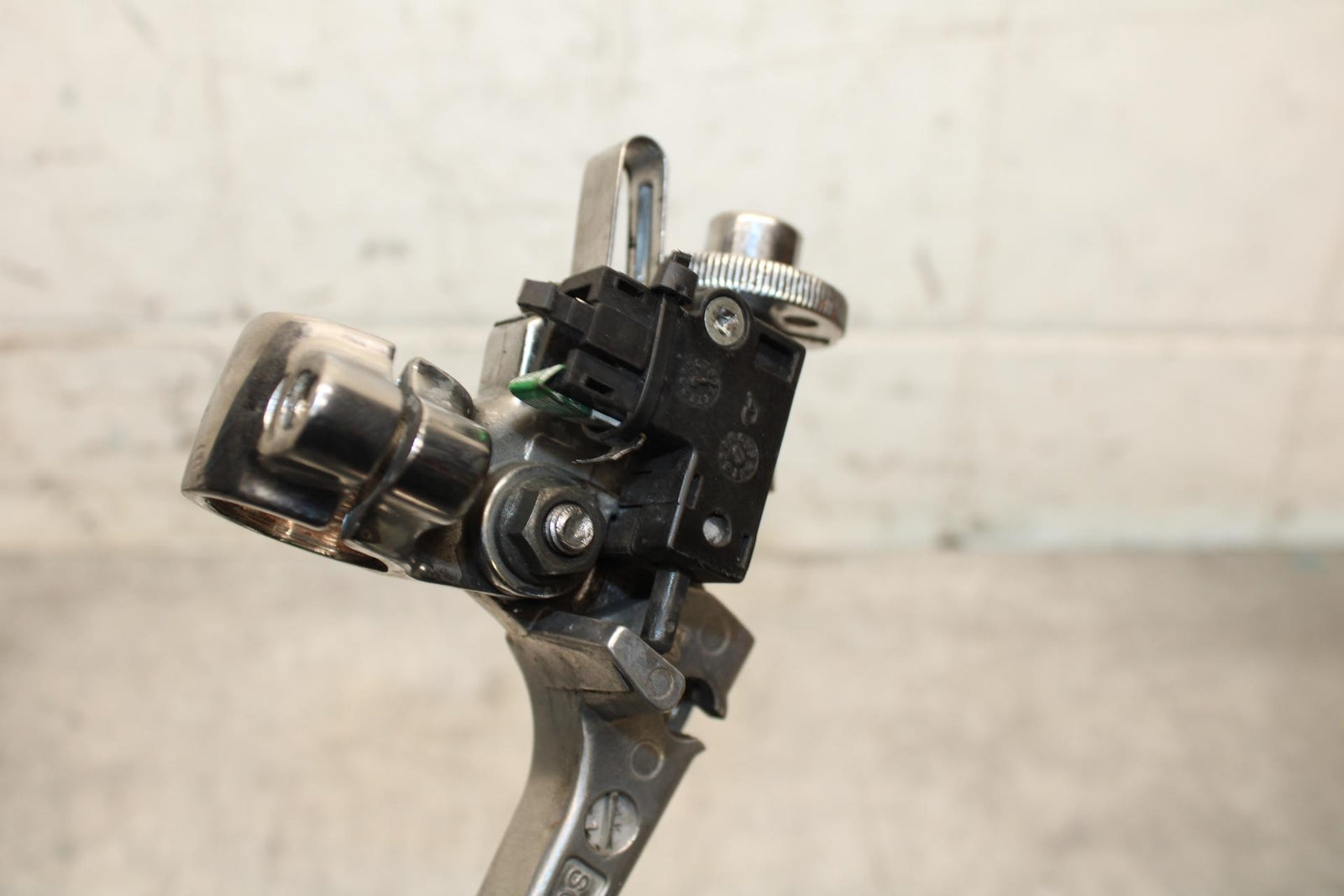 2001 Suzuki GSXR750 CLUTCH PERCH MOUNT WITH LEVER  57500-40F11 57621-40F00 BB553