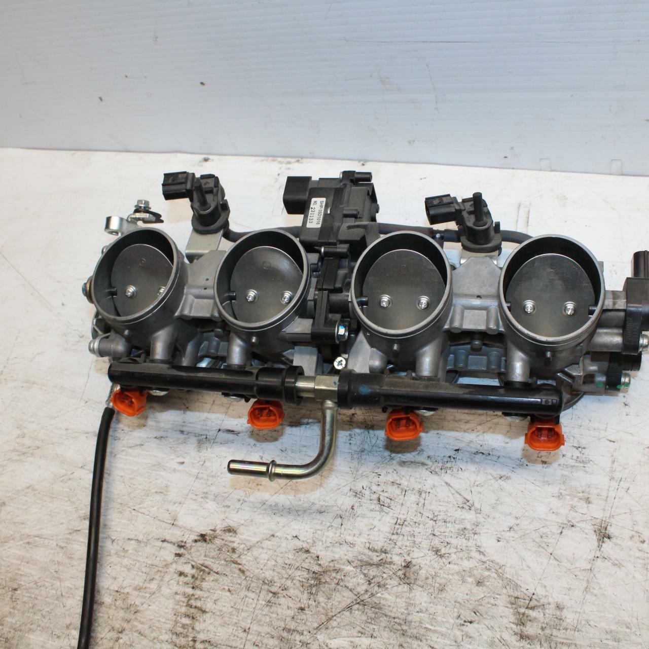 13-18 KAWASAKI NINJA ZX6R MAIN FUEL INJECTORS / THROTTLE BODIES BB311