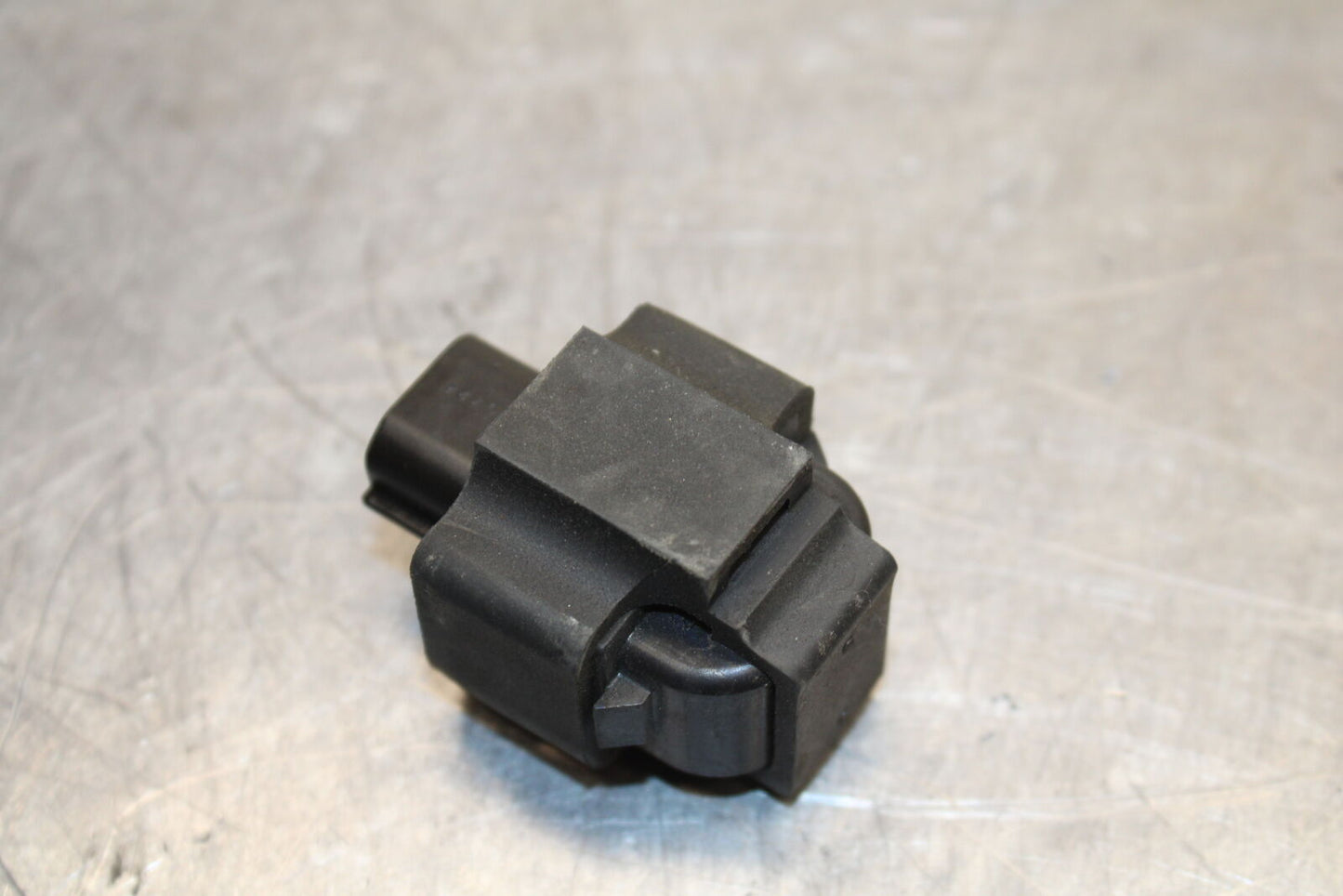 19-22 KAWASAKI Z400 TIP OVER BANK ANGLE CRASH SENSOR SWITCH  BB738