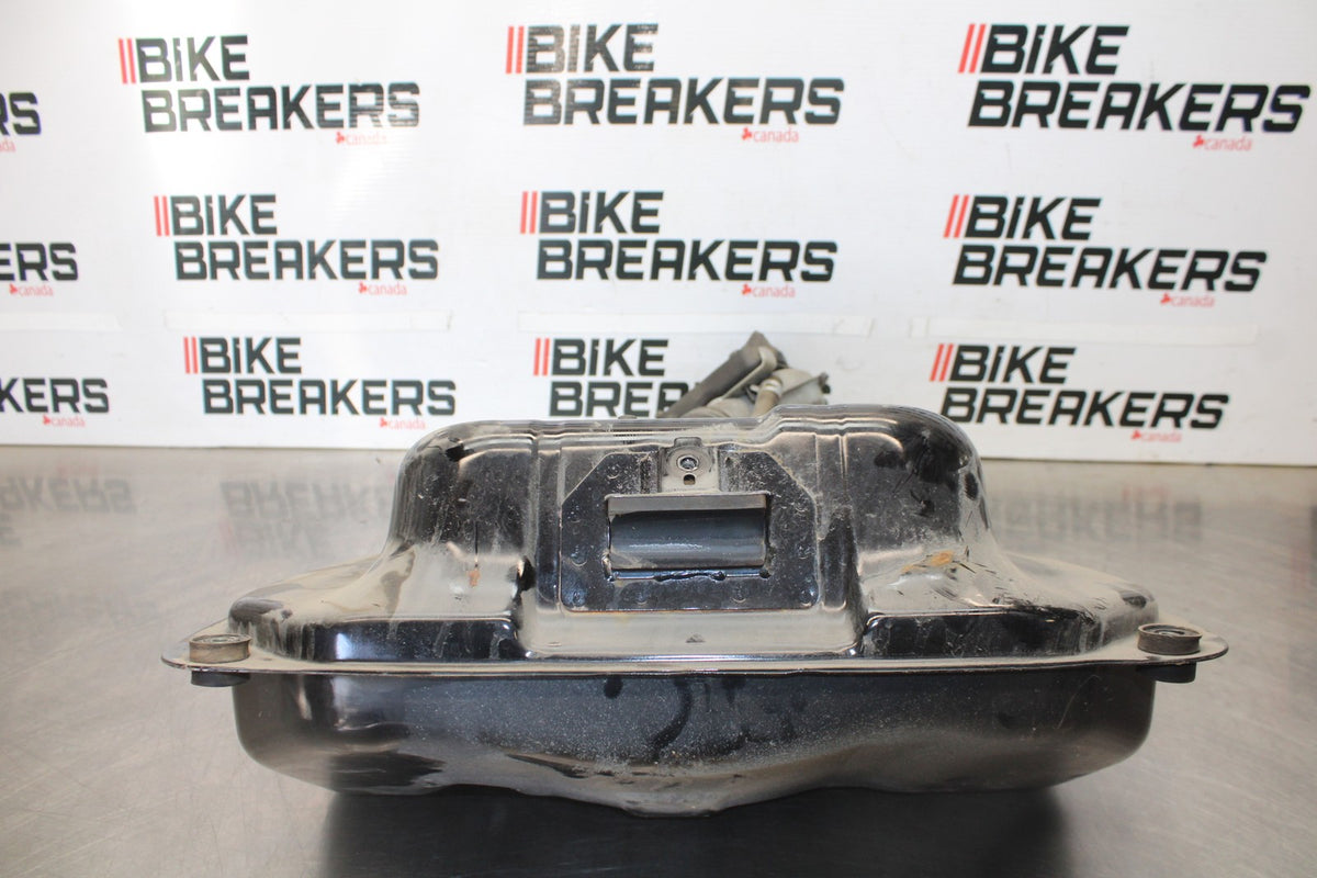 05-09 SUZUKI BOULEVARD C90 GAS TANK FUEL PETROL RESERVOIR BB918