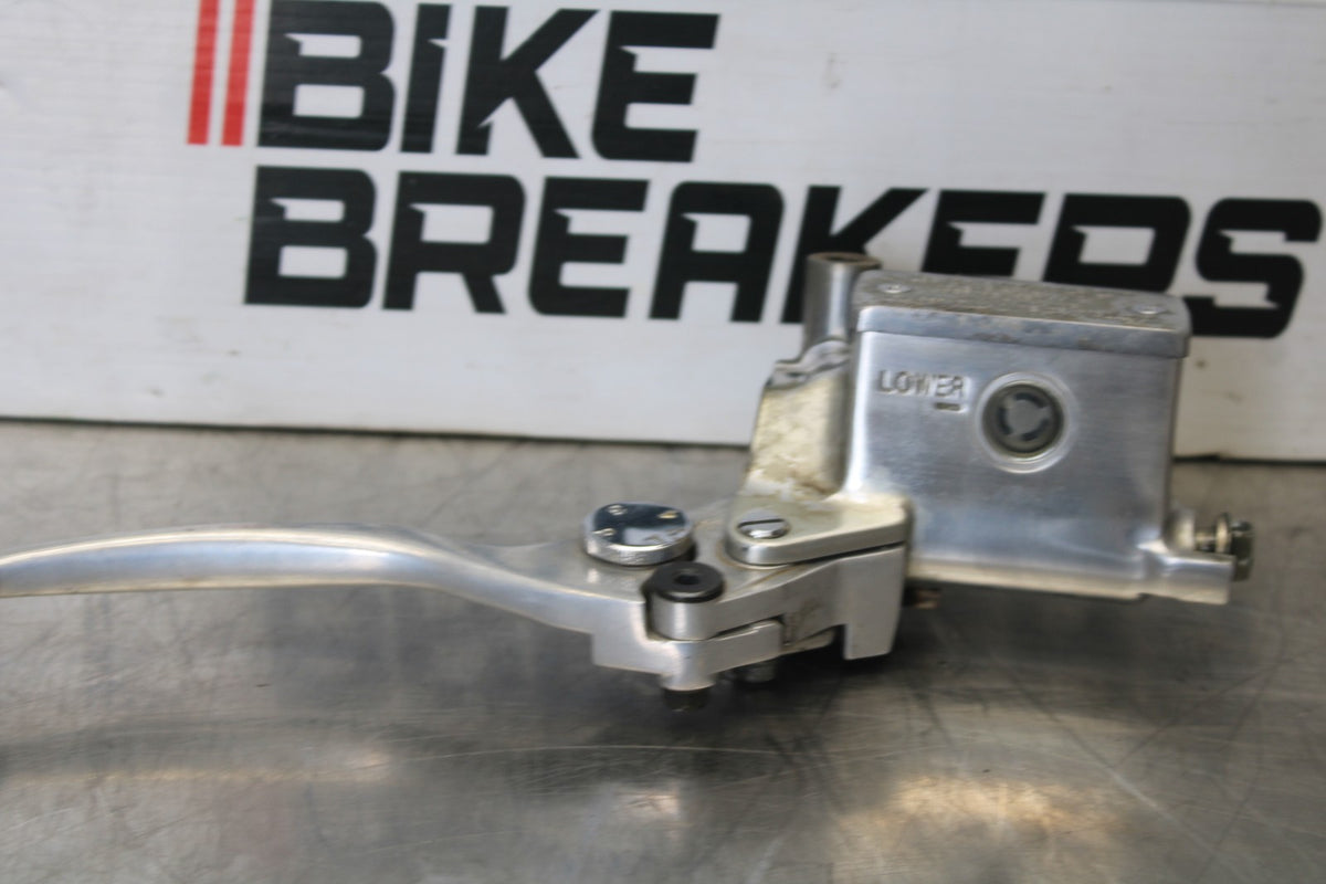 05-09 SUZUKI BOULEVARD C90 FRONT BRAKE MASTER CYLINDER BB791