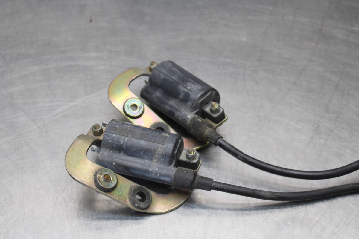 05 DUCATI SUPERSPORT 800 IGNITION COILS COIL SPARK PLUG CAPS BB913