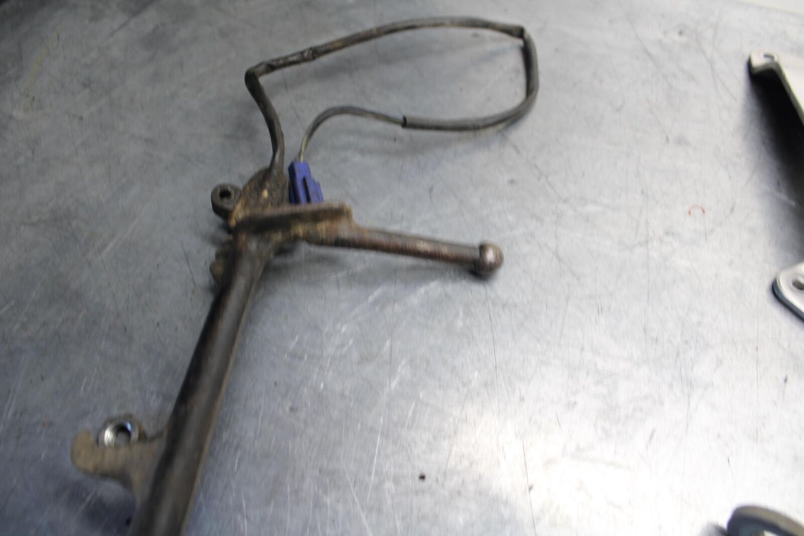 89-90 YAMAHA FZR600 KICKSTAND SIDE KICK STAND 4BP-27311-00-00 BB76