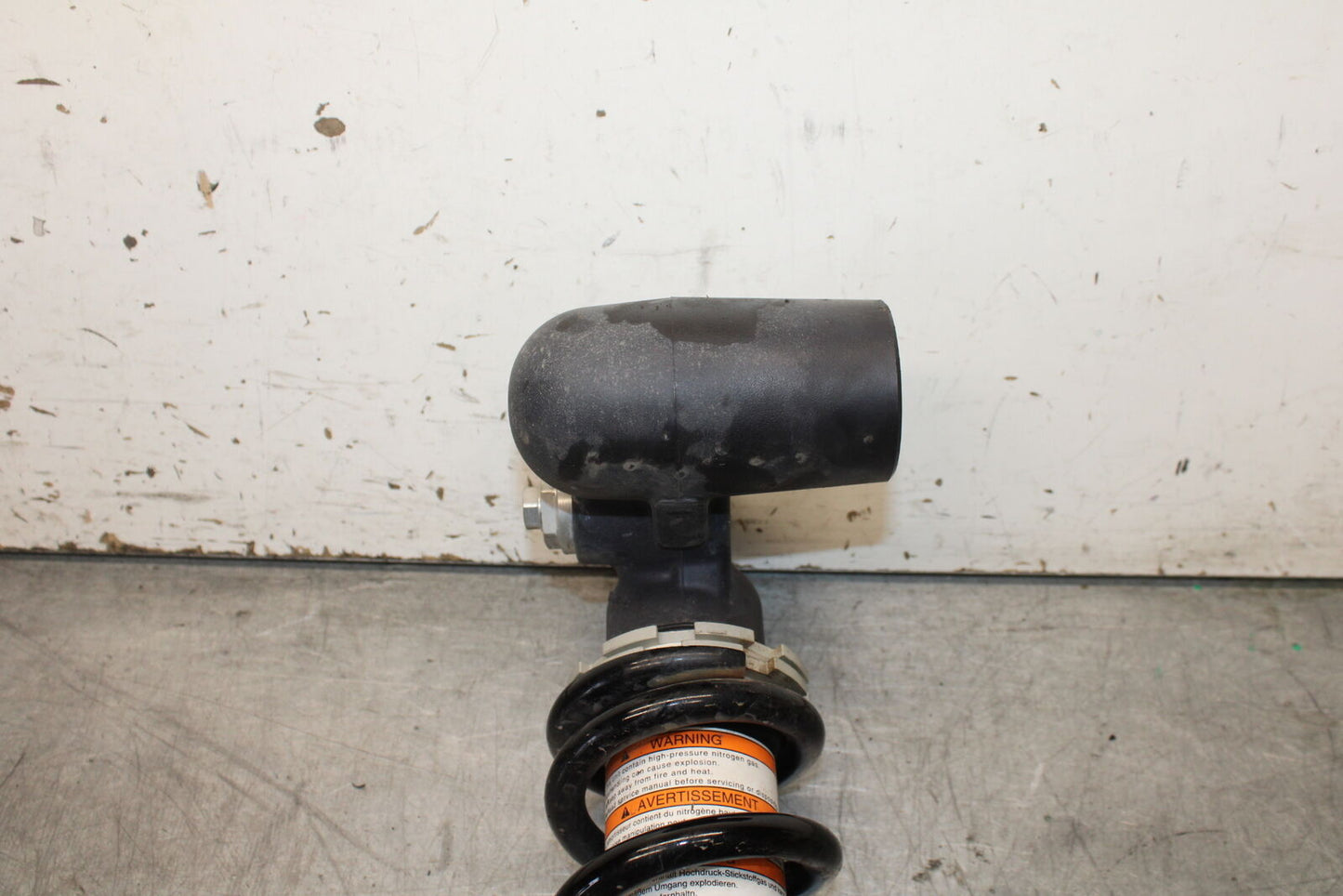 11-24 SUZUKI GSXR750 REAR BACK SHOCK ABSORBER SUSPENSION 62100-15810-019 BB714