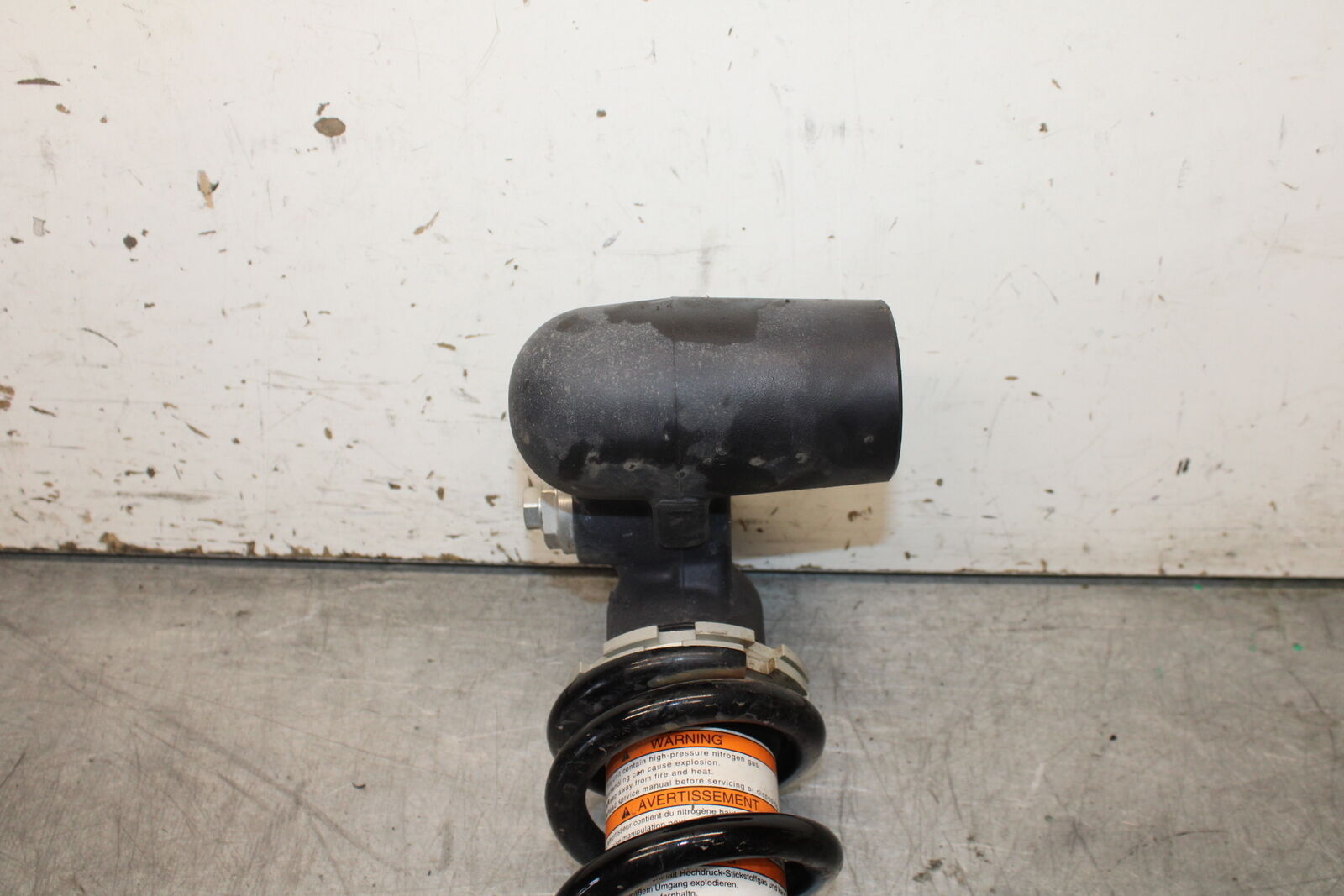 11-24 SUZUKI GSXR750 REAR BACK SHOCK ABSORBER SUSPENSION 62100-15810-019 BB714