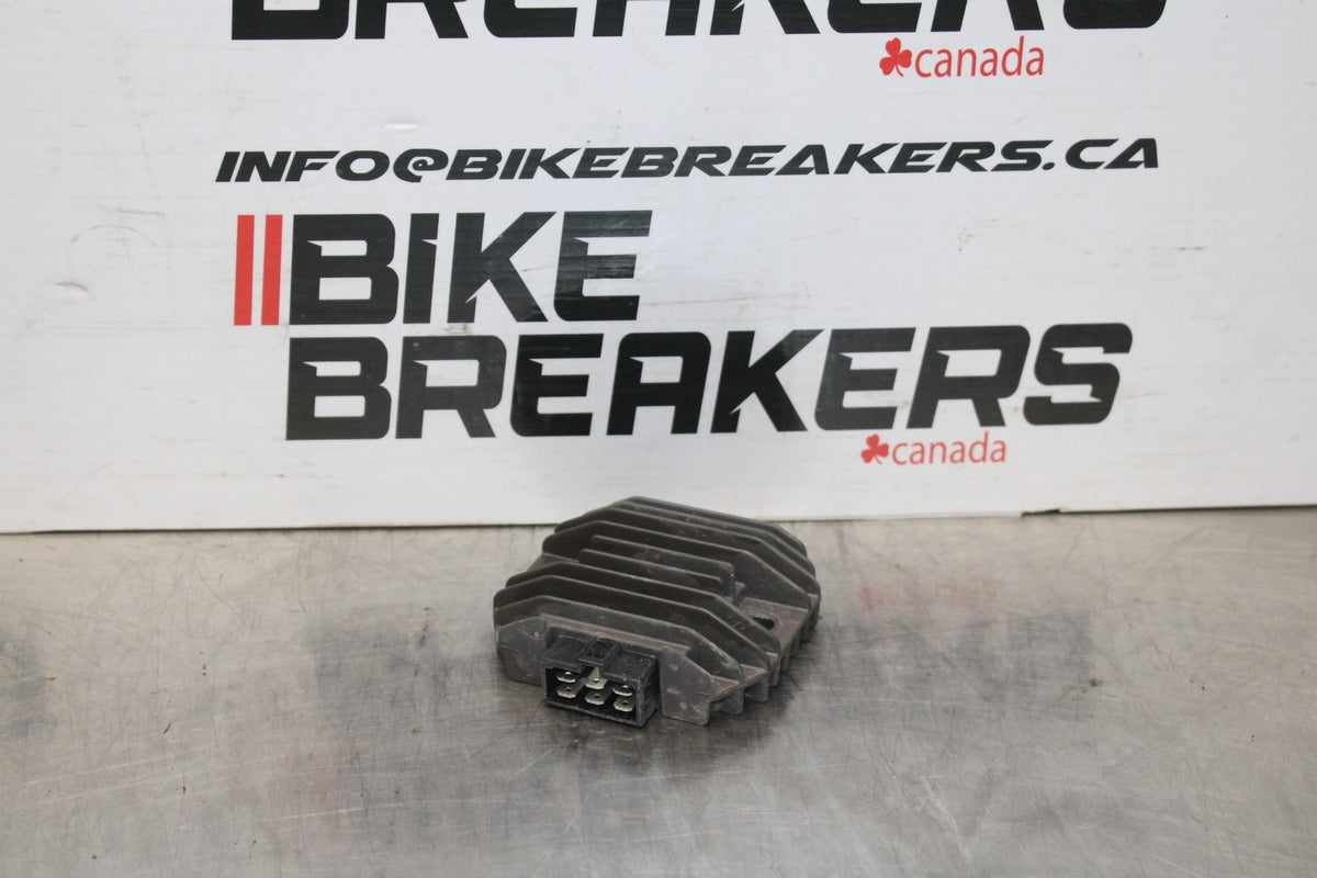 09 KAWASAKI NINJA 250R RECTIFIER VOLTAGE REGULATOR BB824