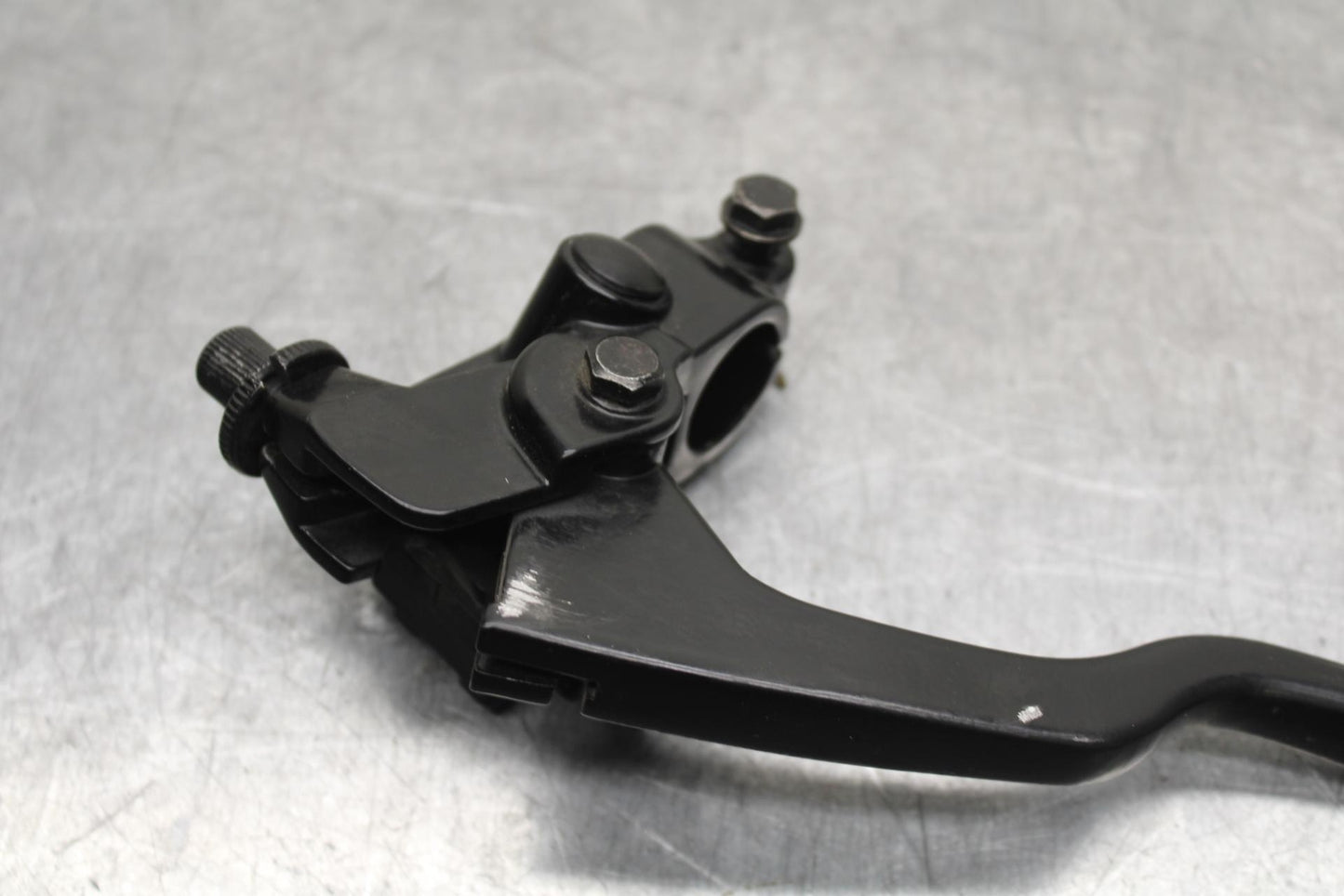 15-16 KAWASAKI EX300 CLUTCH PERCH MOUNT WITH LEVER  BB635