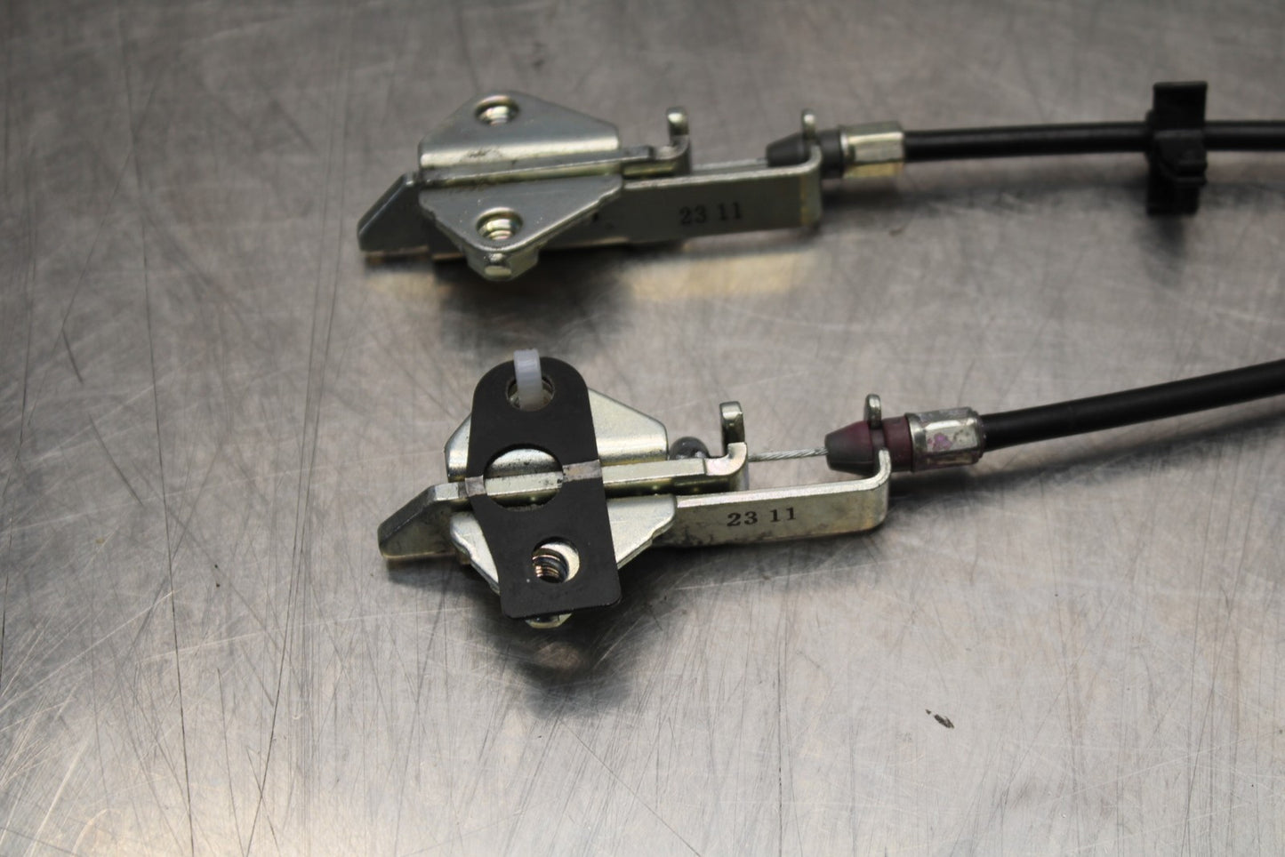 21-23 KAWASAKI NINJA ZX6R REAR PASSENGER SEAT LATCH LOCK ASSEMBLY BB179