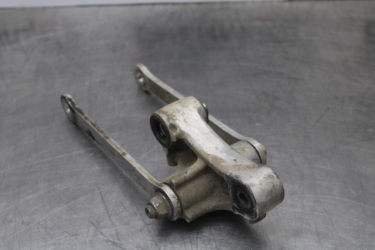 08 KAWASAKI NINJA ZX10R REAR DOGBONE SHOCK LINKAGE LINK BB902